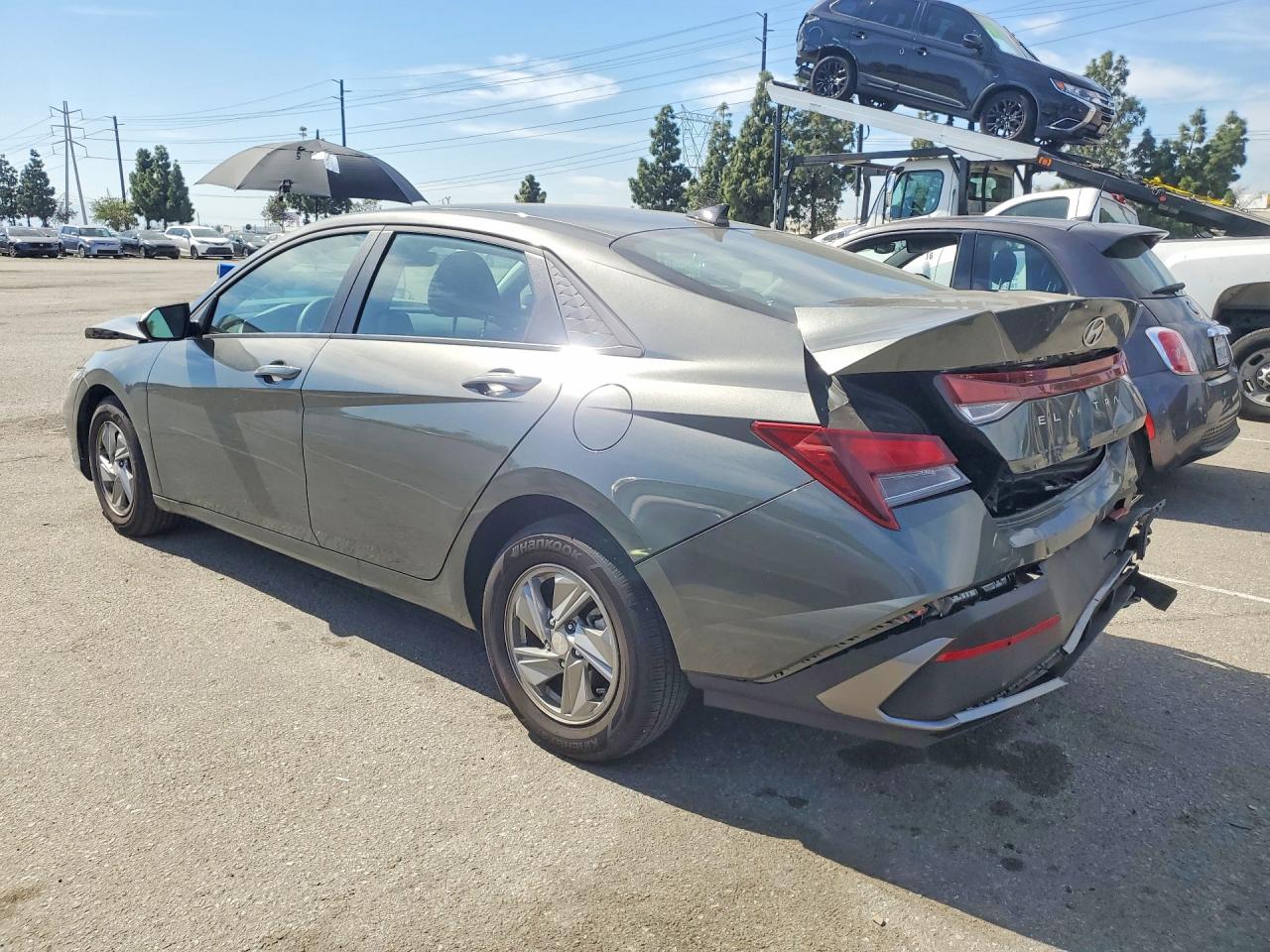 2025 HYUNDAI ELANTRA SE photo 4