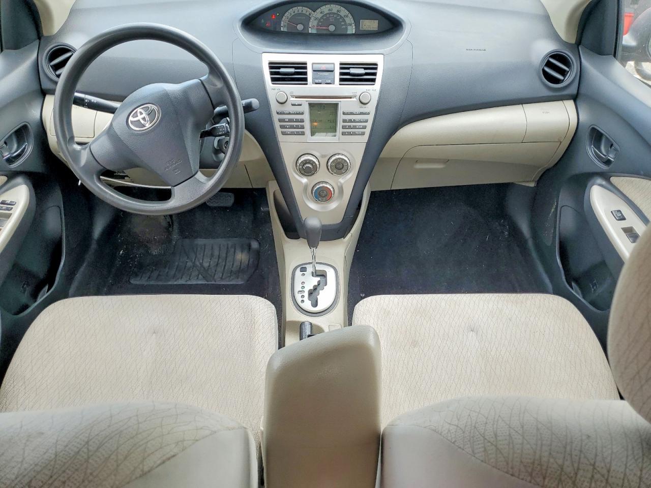 2008 TOYOTA YARIS BASE photo 8