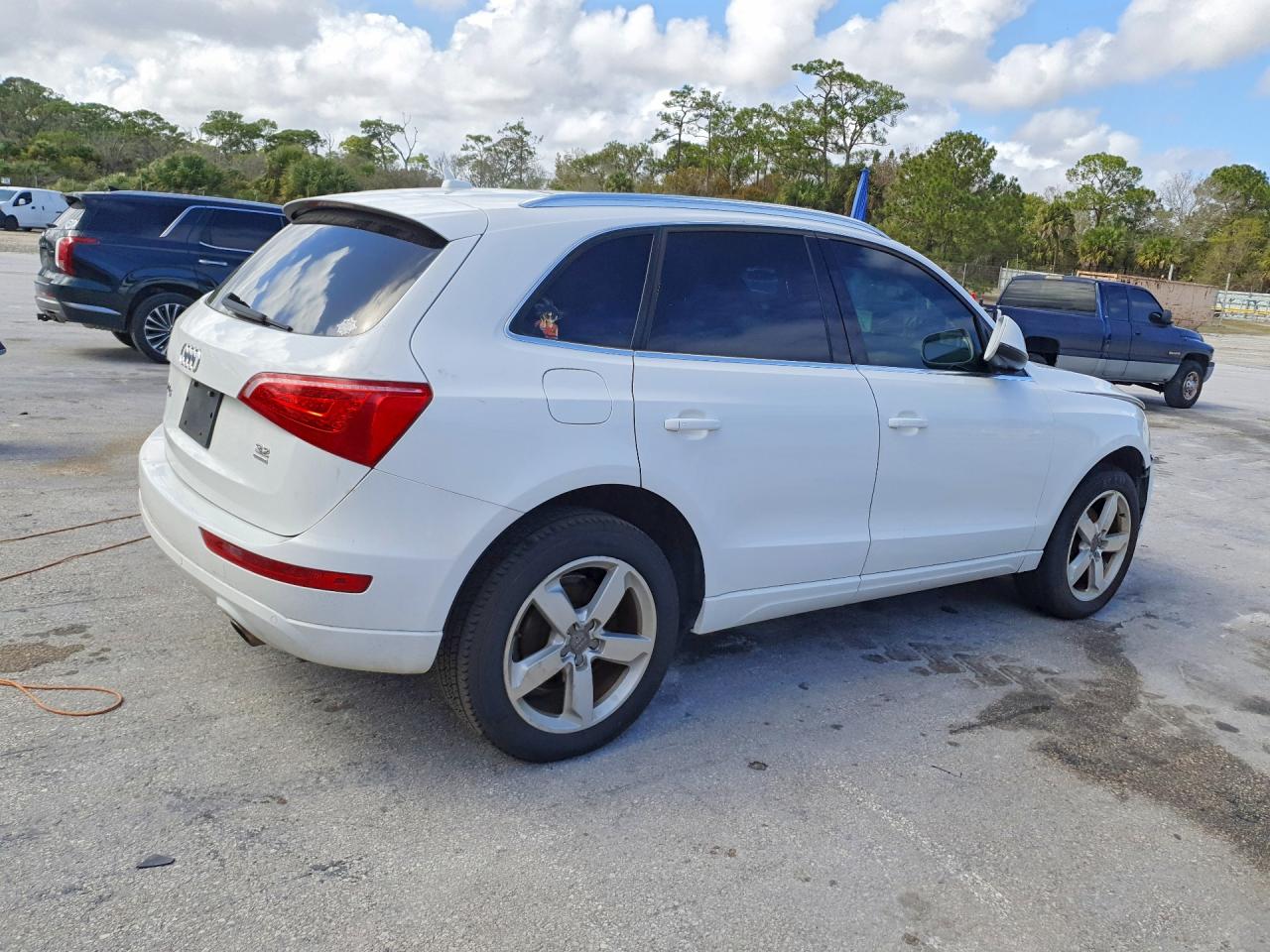 2010 AUDI Q5 PRESTIGE photo 5