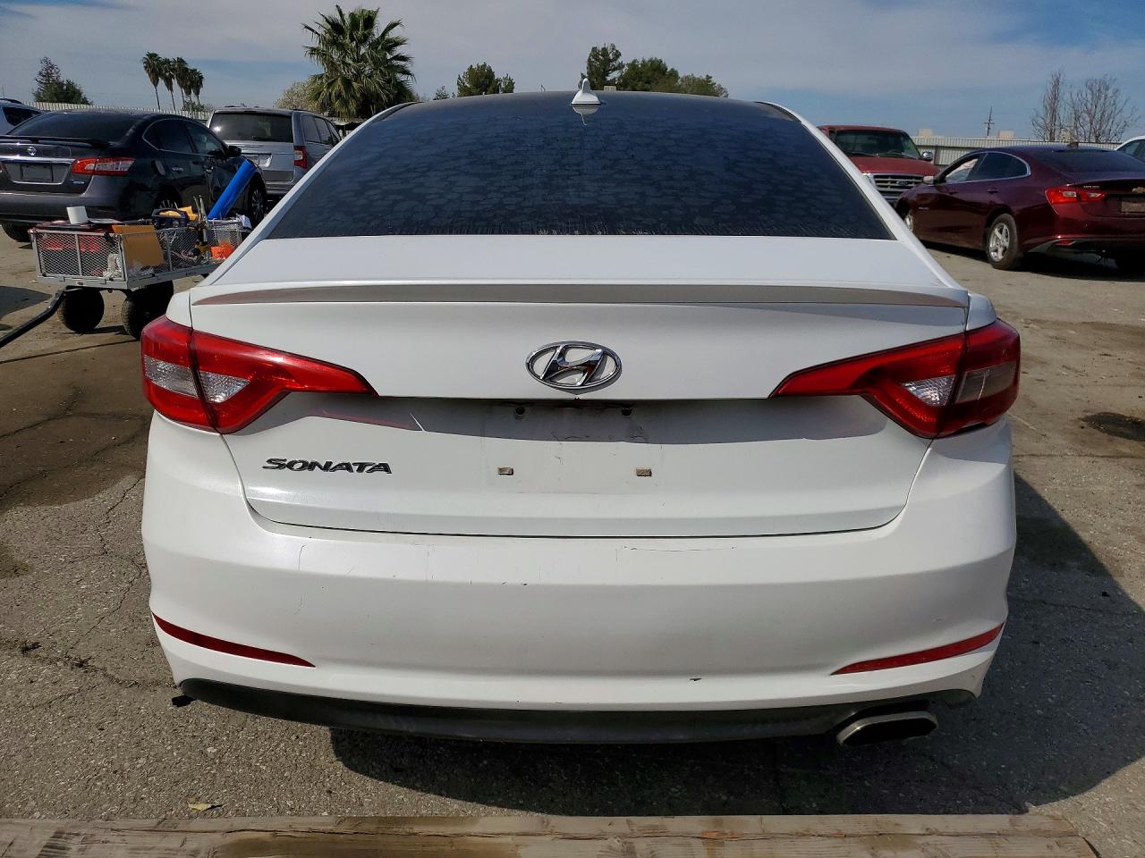 2017 HYUNDAI SONATA BASE photo 11