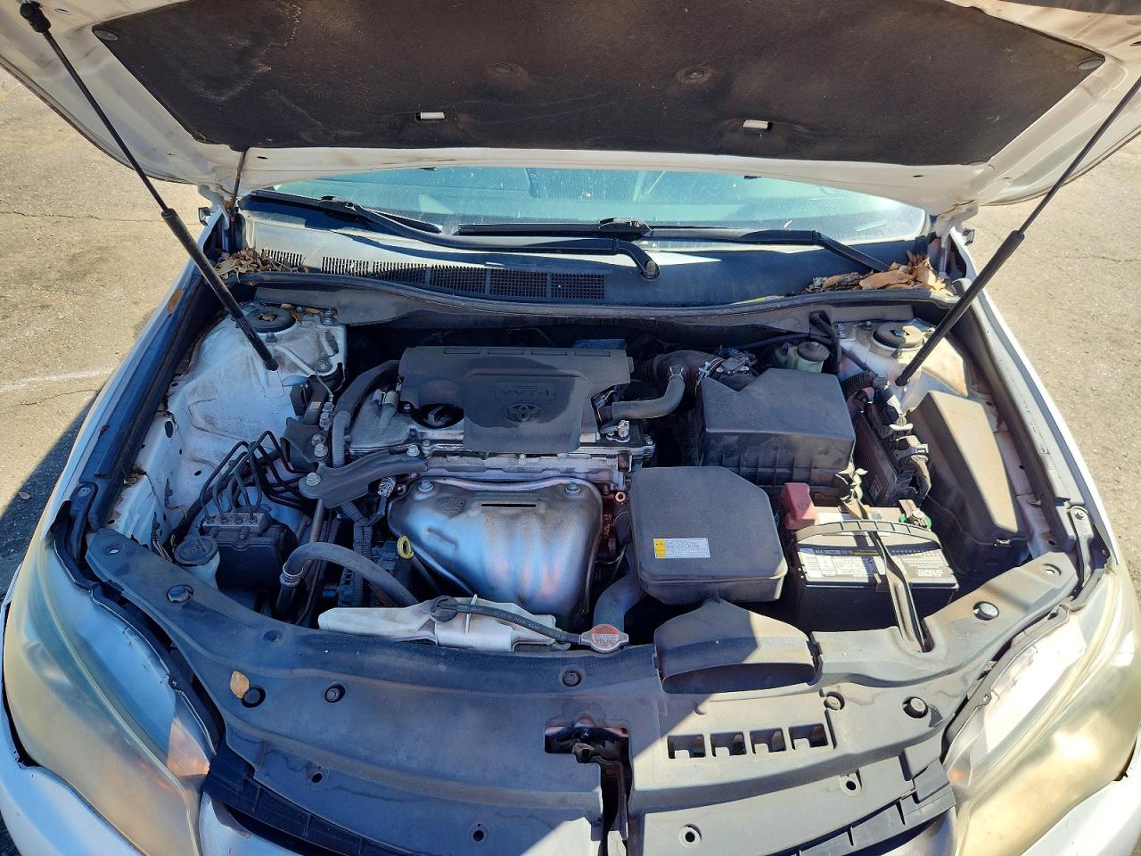 2016 TOYOTA CAMRY SE photo 21