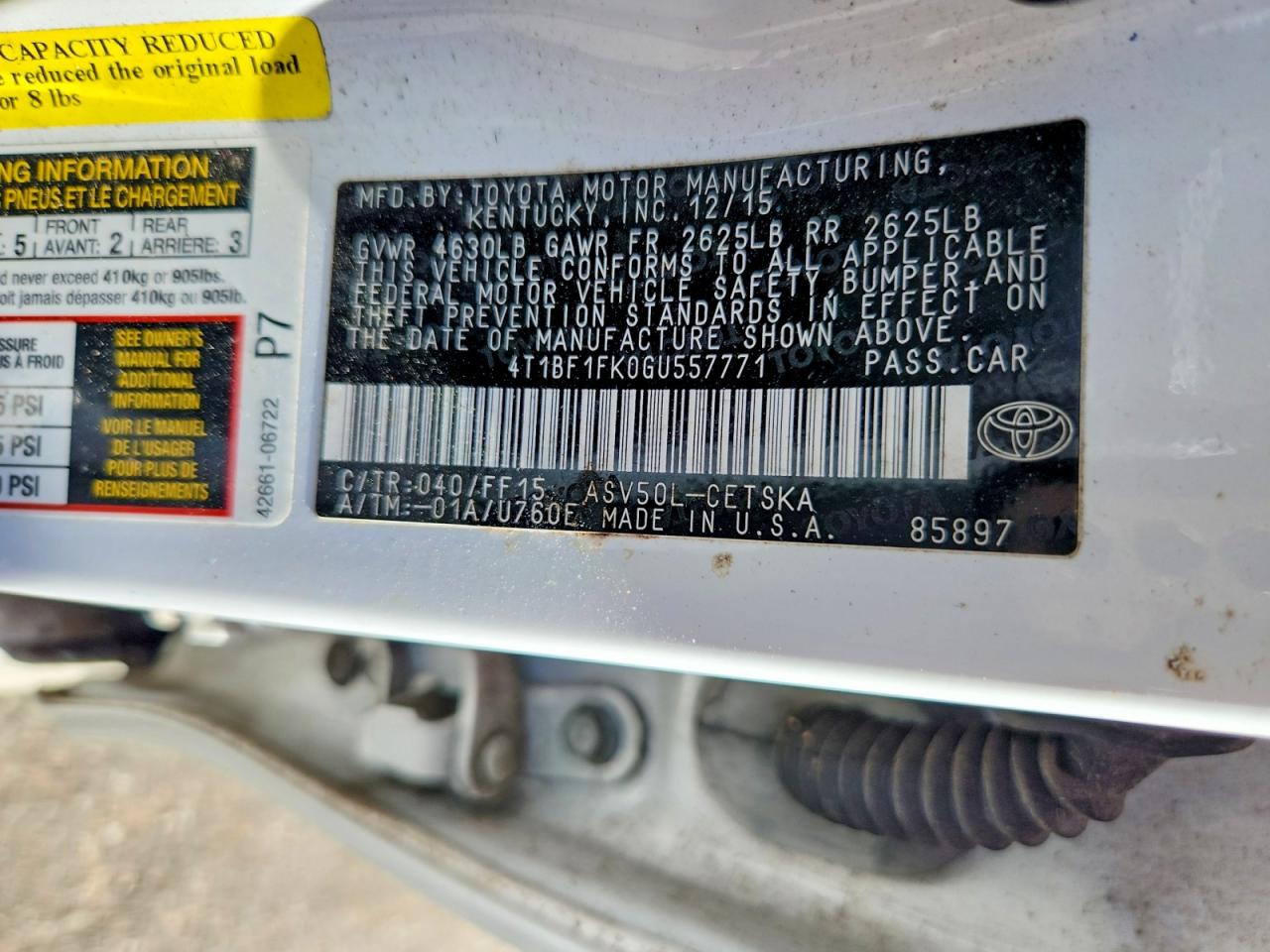 2016 TOYOTA CAMRY SE photo 23
