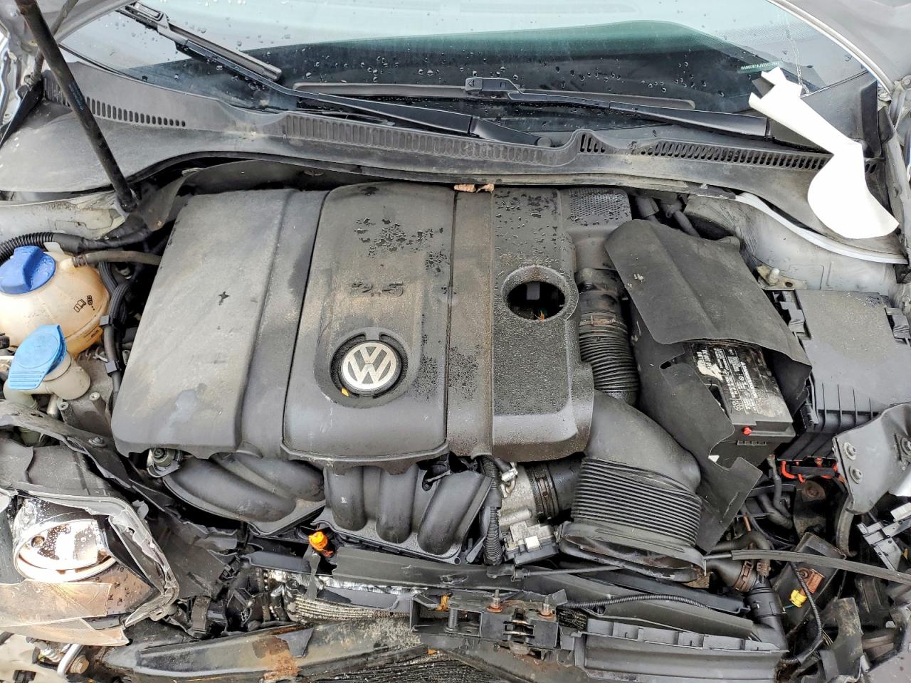 2011 VOLKSWAGEN GOLF photo 21