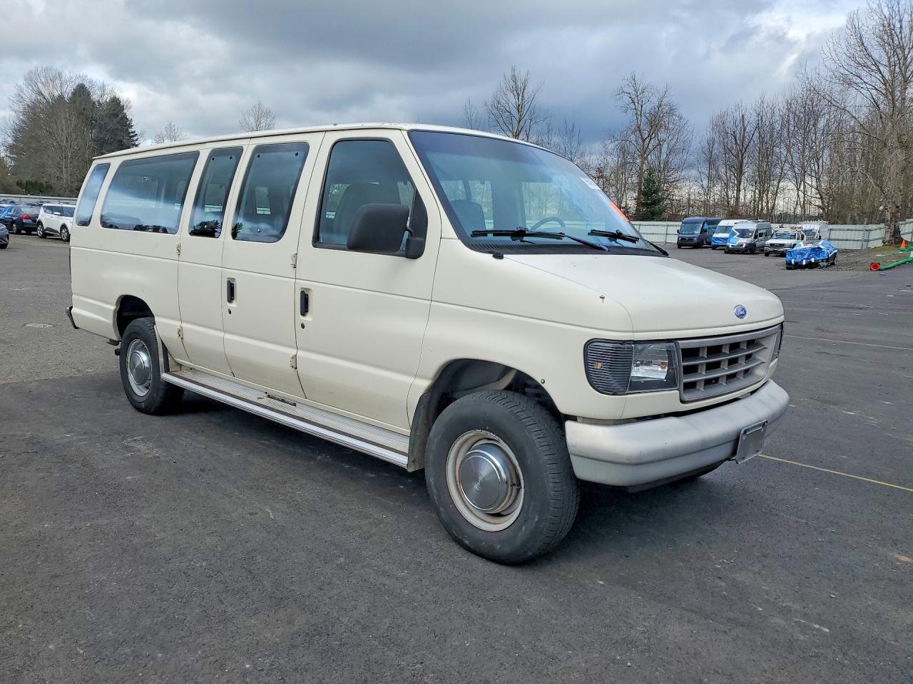 1992 FORD ECONOLINE E350 SUPER DUTY photo 4