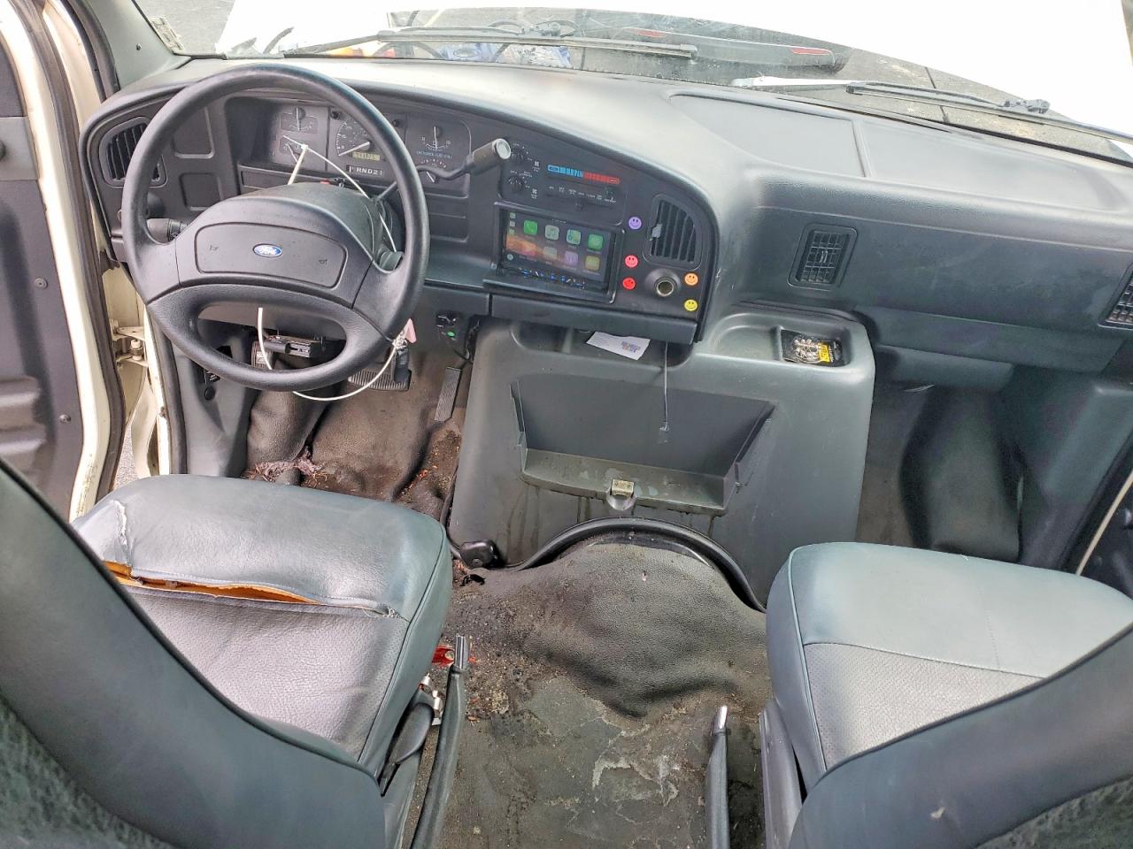 1992 FORD ECONOLINE E350 SUPER DUTY photo 8