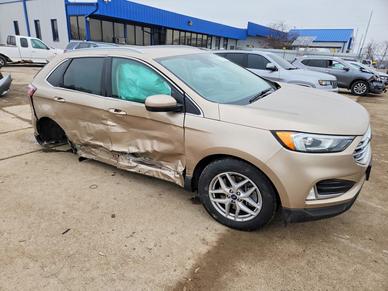 2021 FORD EDGE SEL photo 4