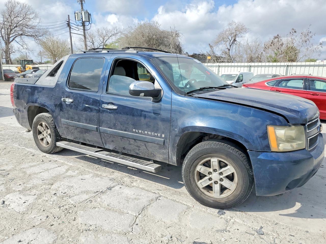 2007 CHEVROLET AVALANCHE C1500 photo 4