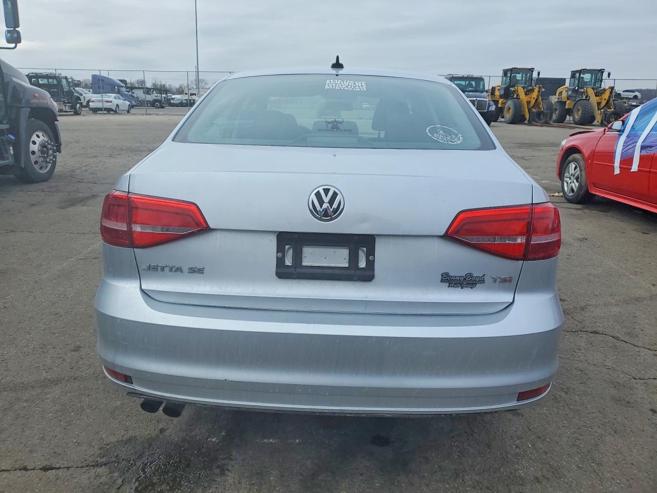 2015 VOLKSWAGEN JETTA SE photo 11