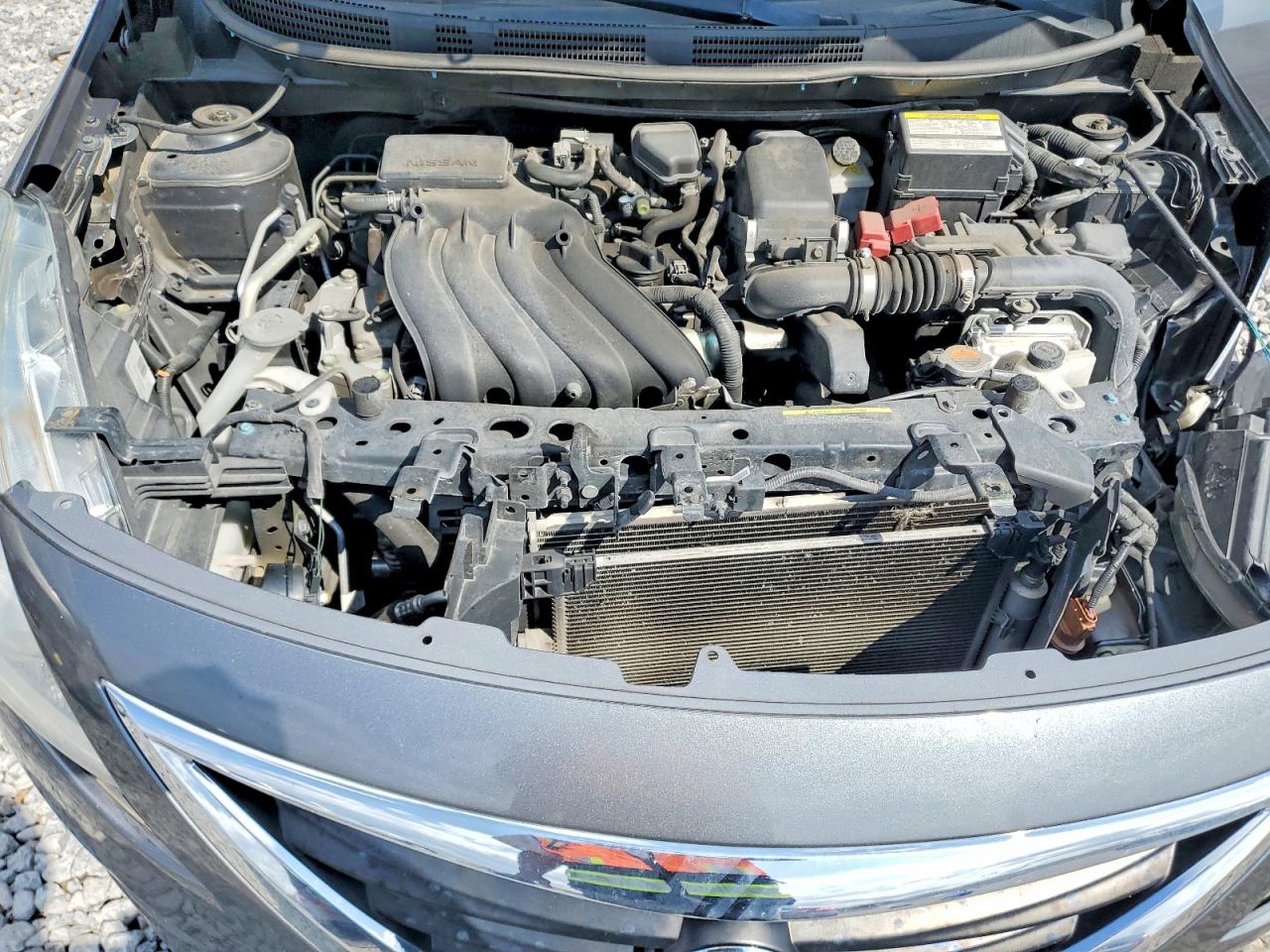 2019 NISSAN VERSA SV photo 31