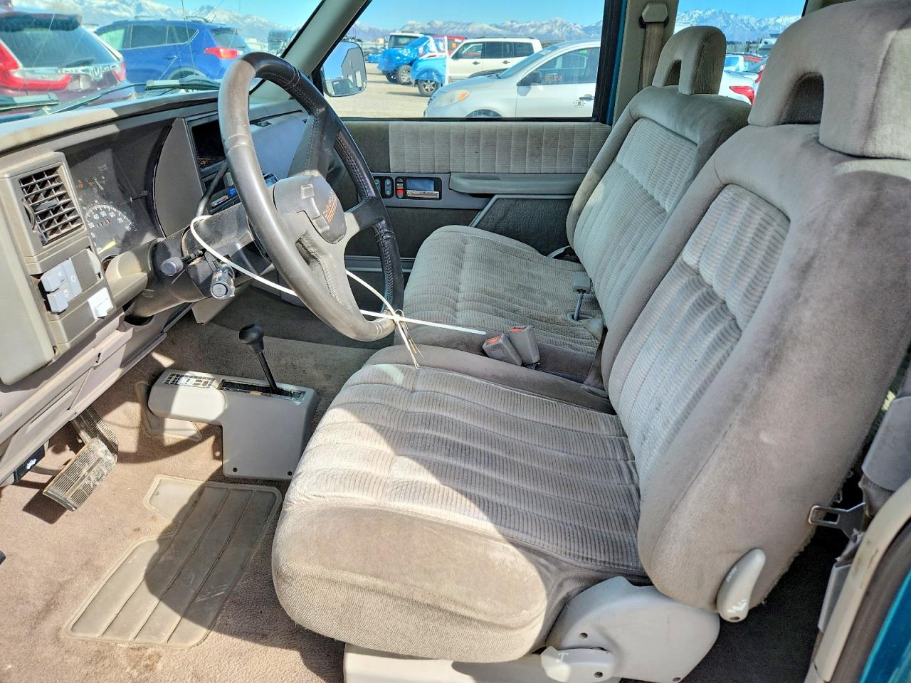 1994 CHEVROLET GMT-400 K1500 photo 7