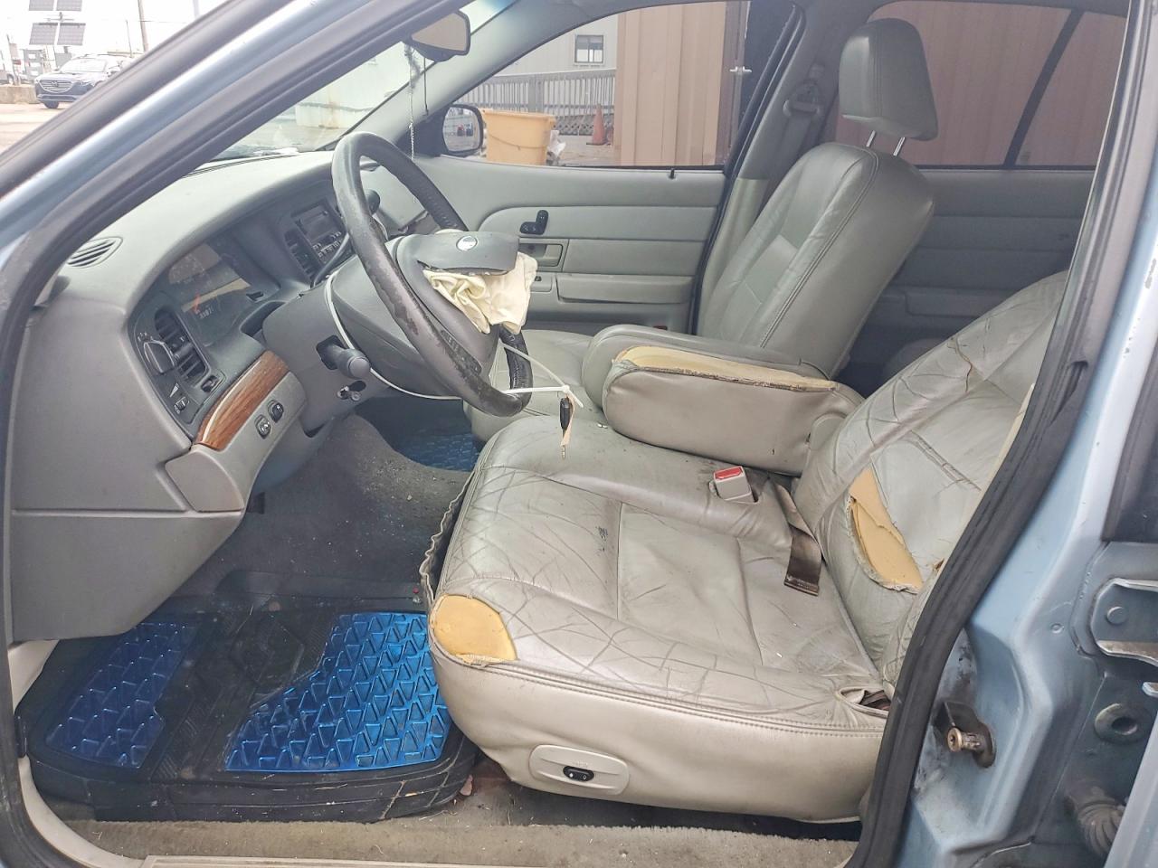 2003 FORD CROWN VICTORIA LX photo 7