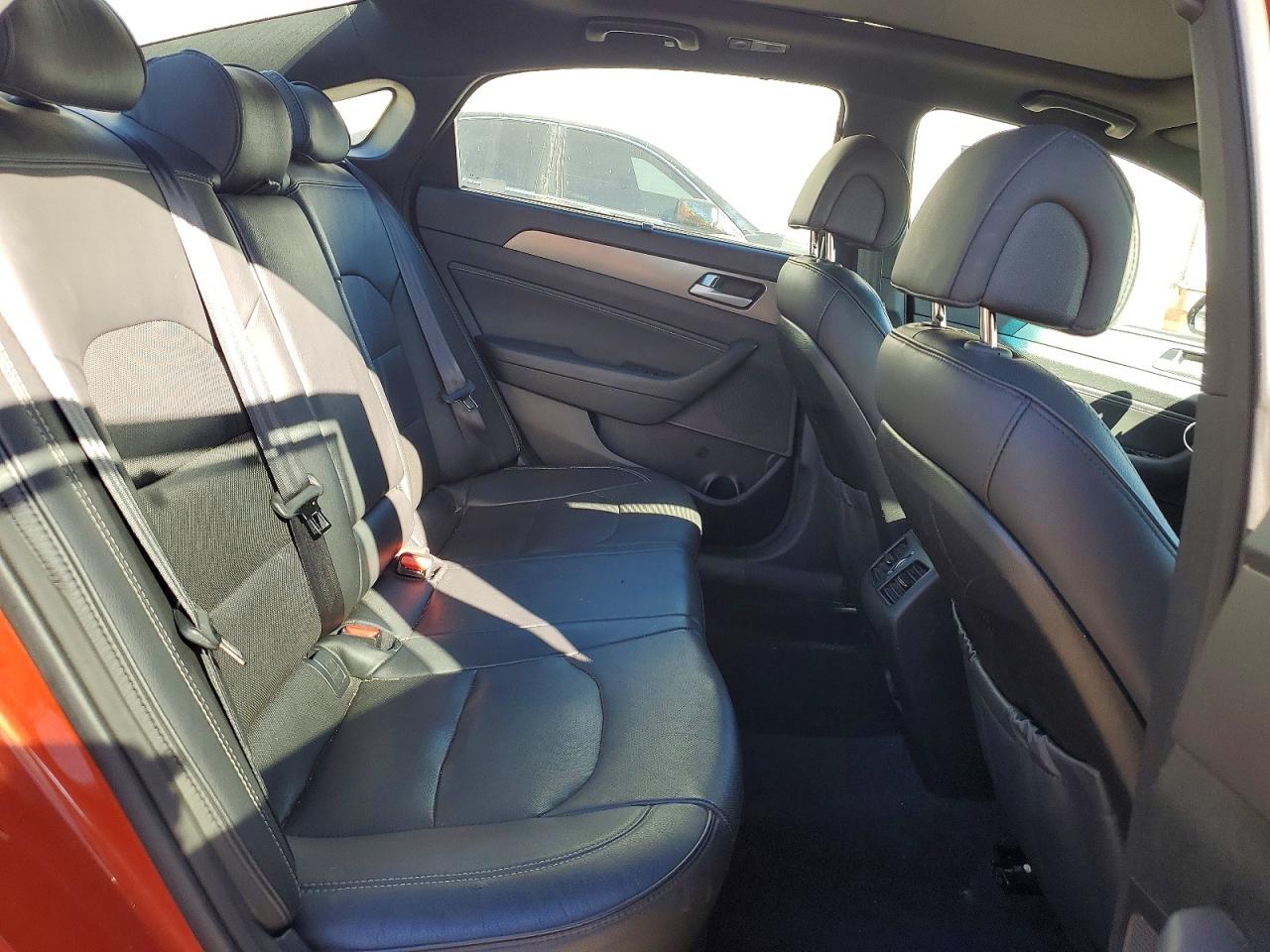 2015 HYUNDAI SONATA LIMITED 2.0T photo 19