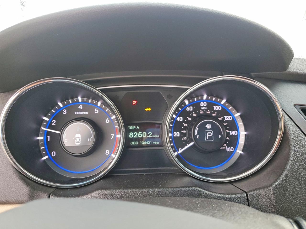 2014 HYUNDAI SONATA GLS photo 17