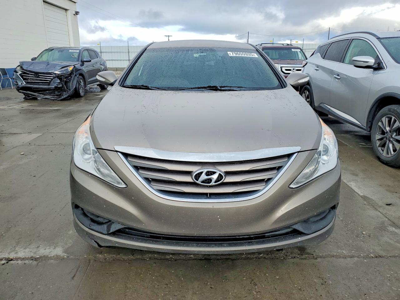 2014 HYUNDAI SONATA GLS photo 9