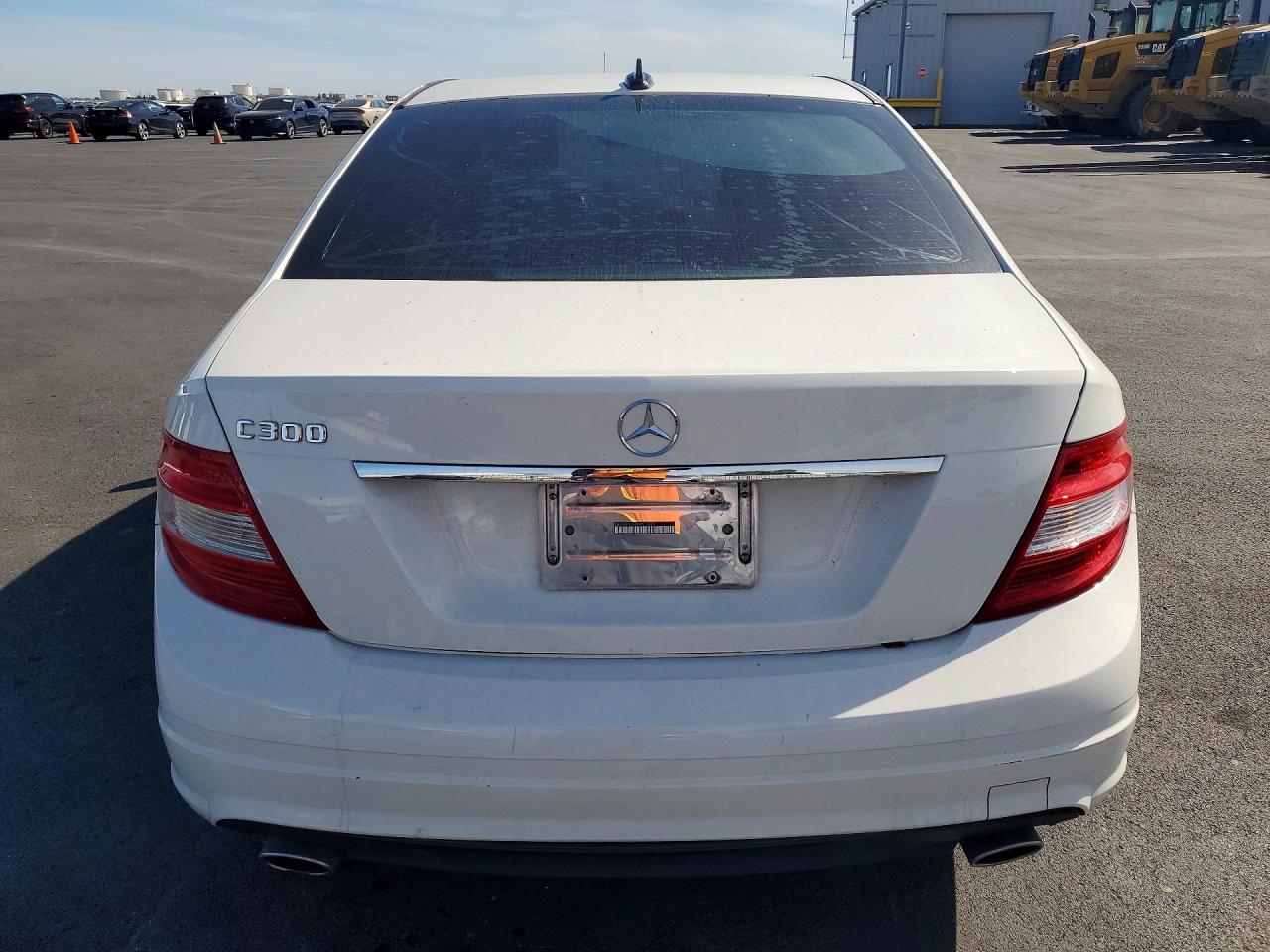 2011 MERCEDES-BENZ C 300 photo 11