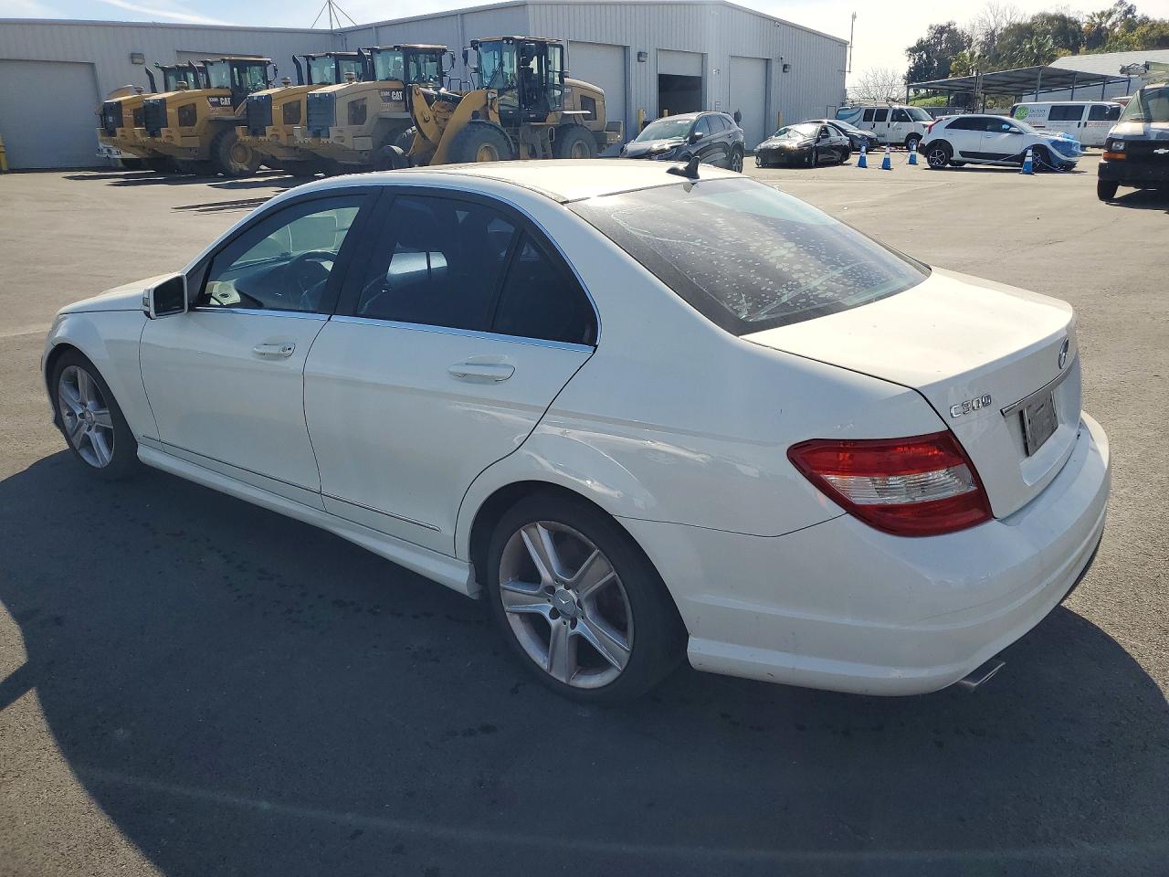 2011 MERCEDES-BENZ C 300 photo 3