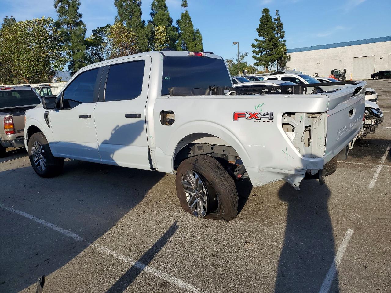 2022 FORD F150 SUPERCREW photo 3