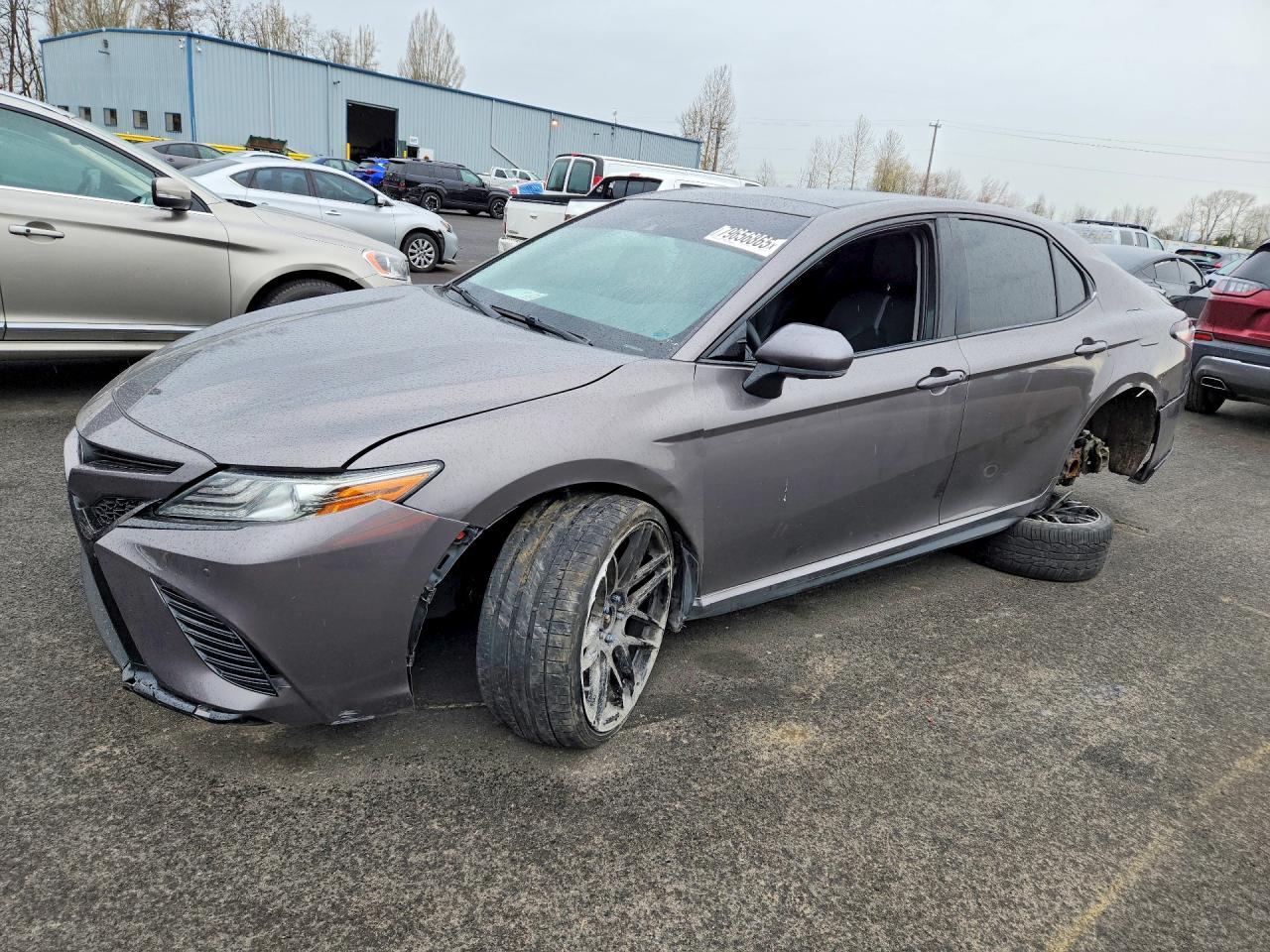 2018 TOYOTA CAMRY