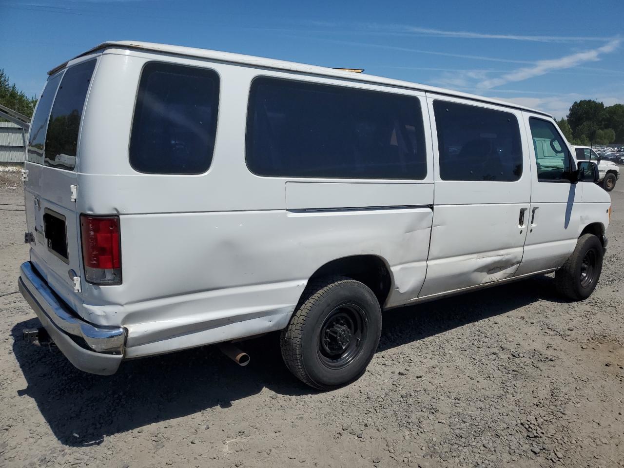 2001 FORD ECONOLINE photo 3