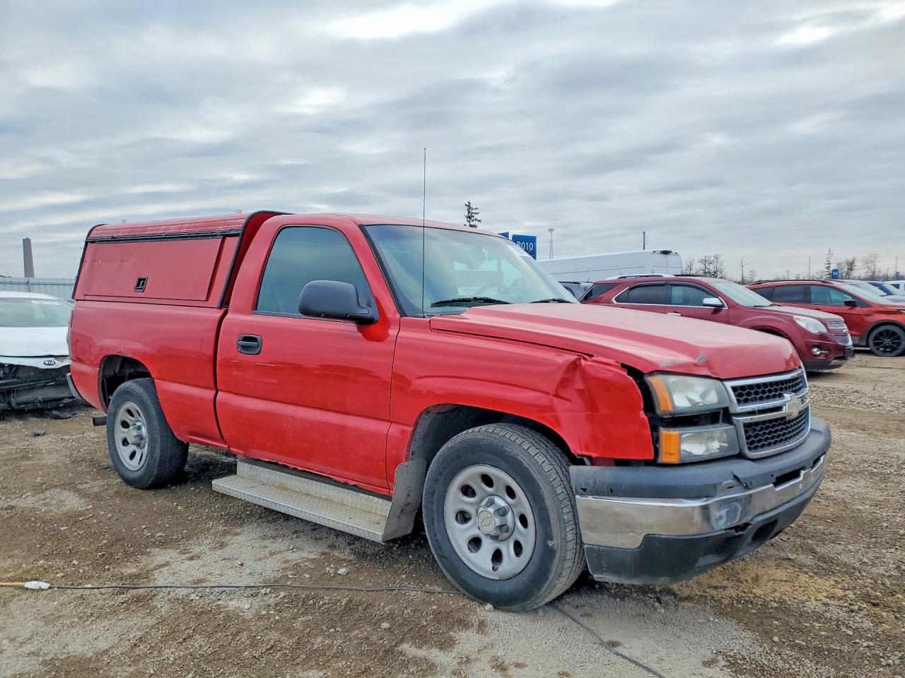 2006 CHEVROLET SILVERADO C1500 photo 4