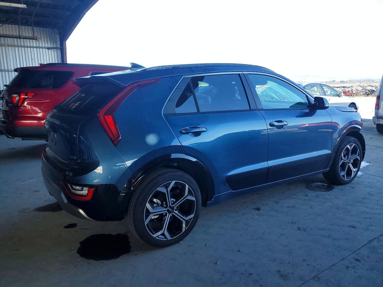 2024 KIA NIRO SX TOURING photo 5