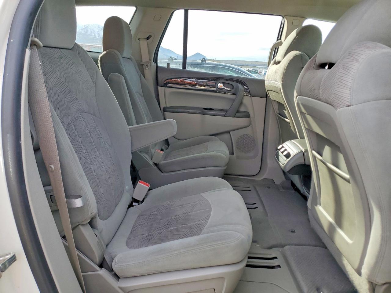 2014 BUICK ENCLAVE photo 19