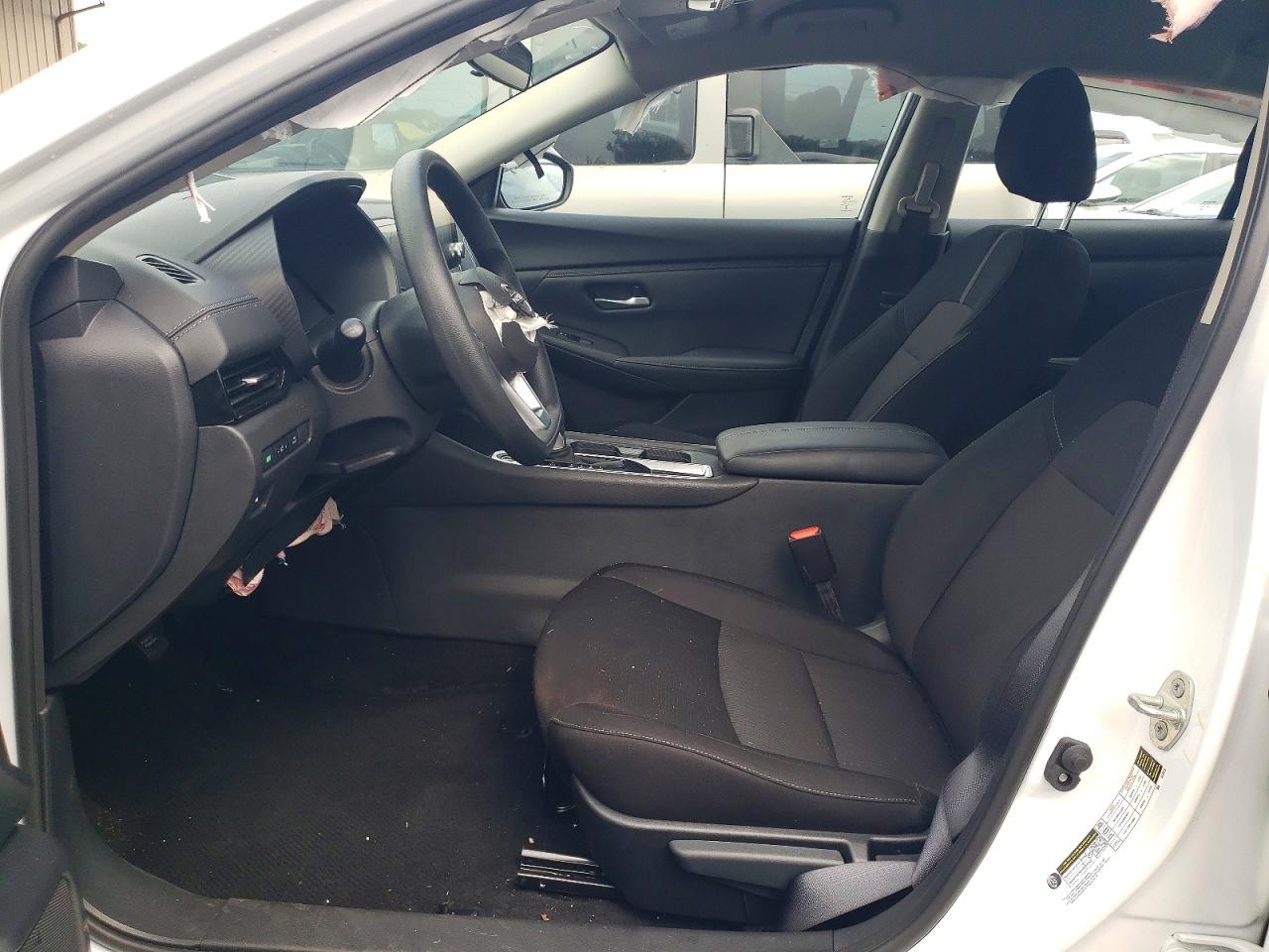 2025 NISSAN SENTRA SV photo 13
