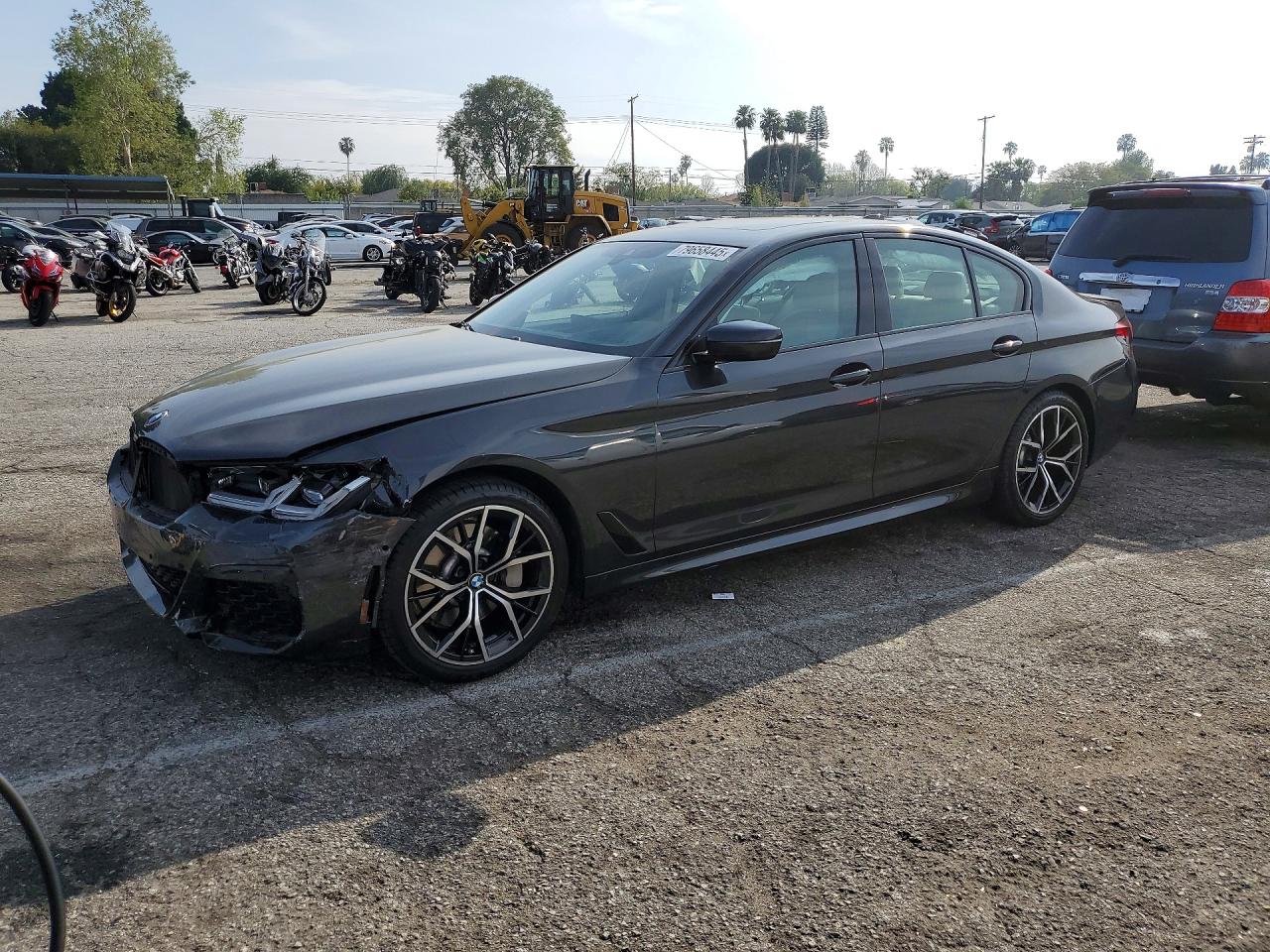 2023 BMW 530