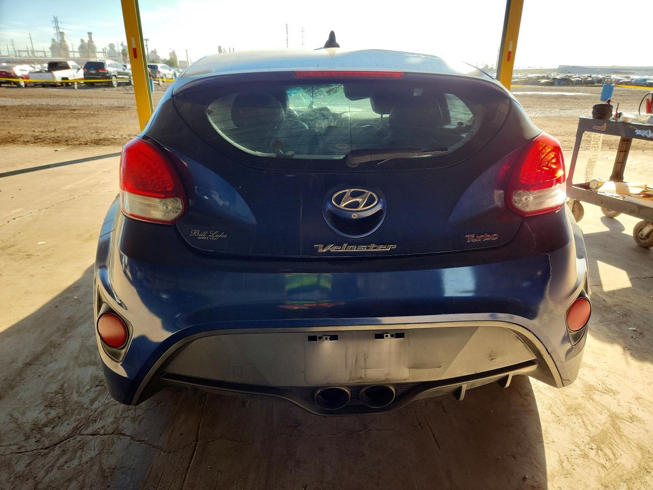 2016 HYUNDAI VELOSTER TURBO photo 11