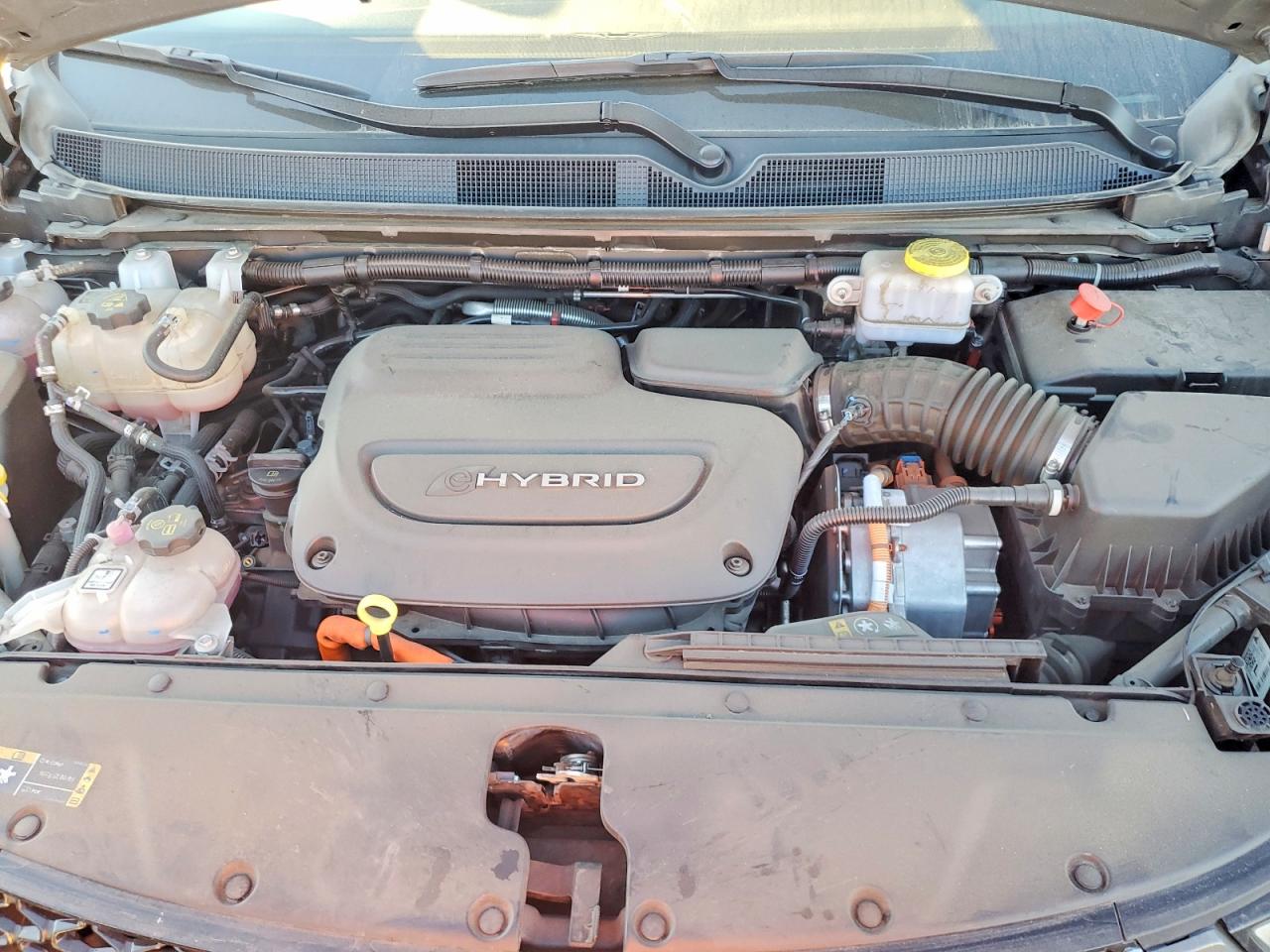 2023 CHRYSLER PACIFICA HYBRID LIMITED photo 22