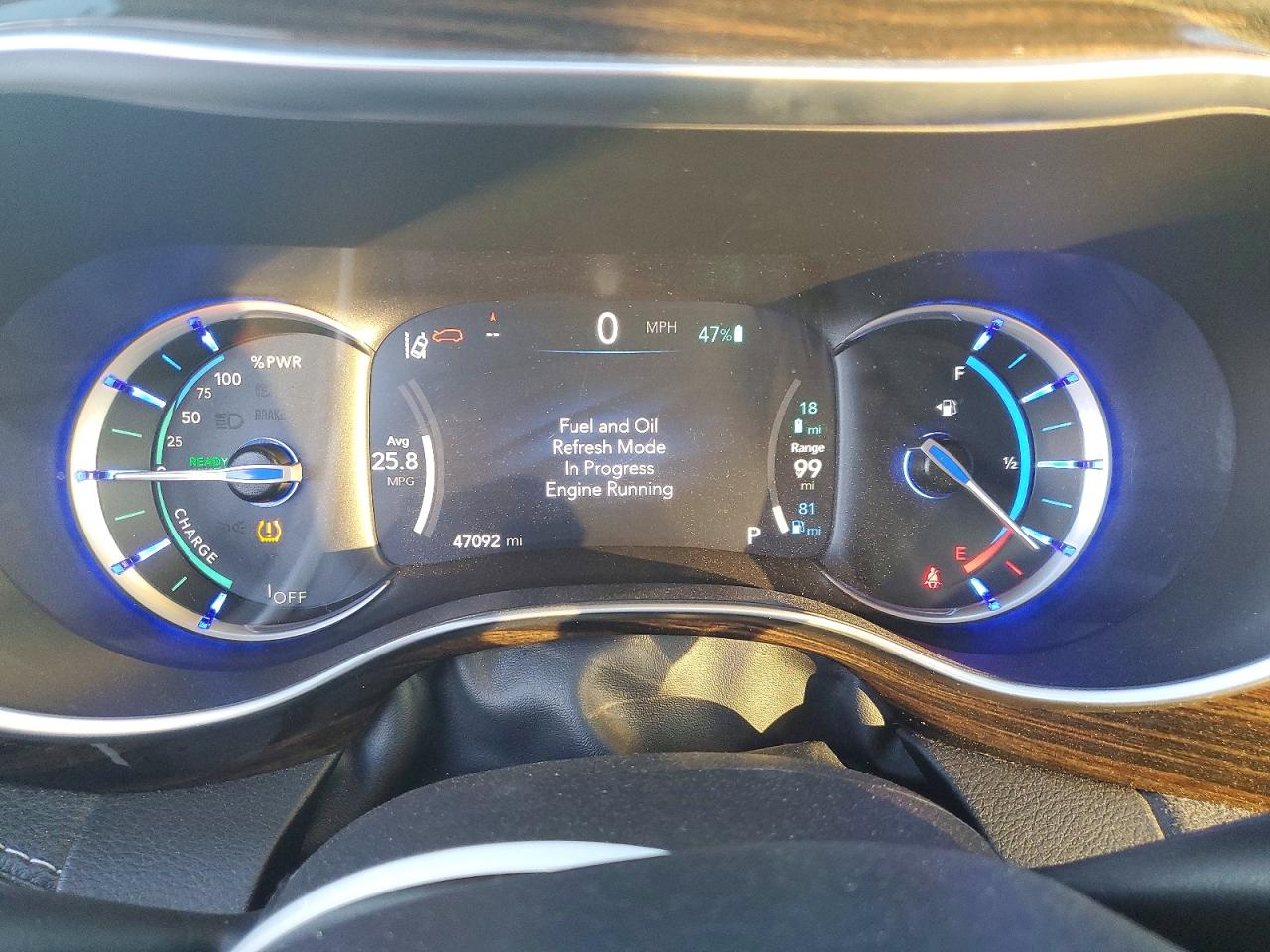 2023 CHRYSLER PACIFICA HYBRID LIMITED photo 16