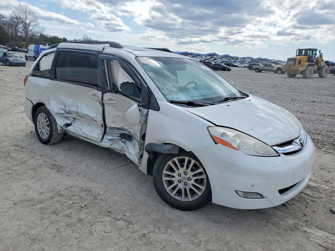 2008 TOYOTA SIENNA XLE LIMITED photo 4