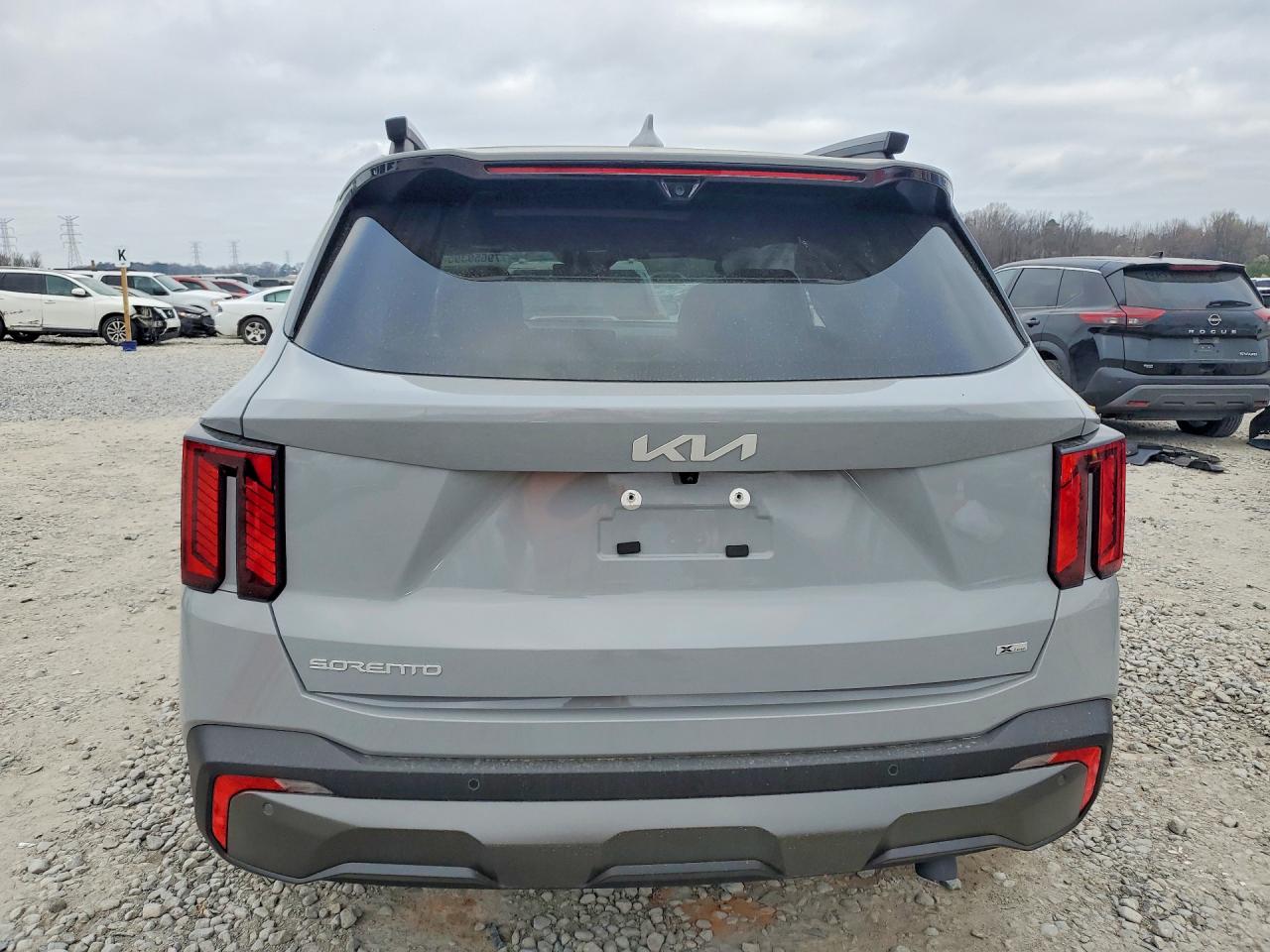 2024 KIA SORENTO photo 11