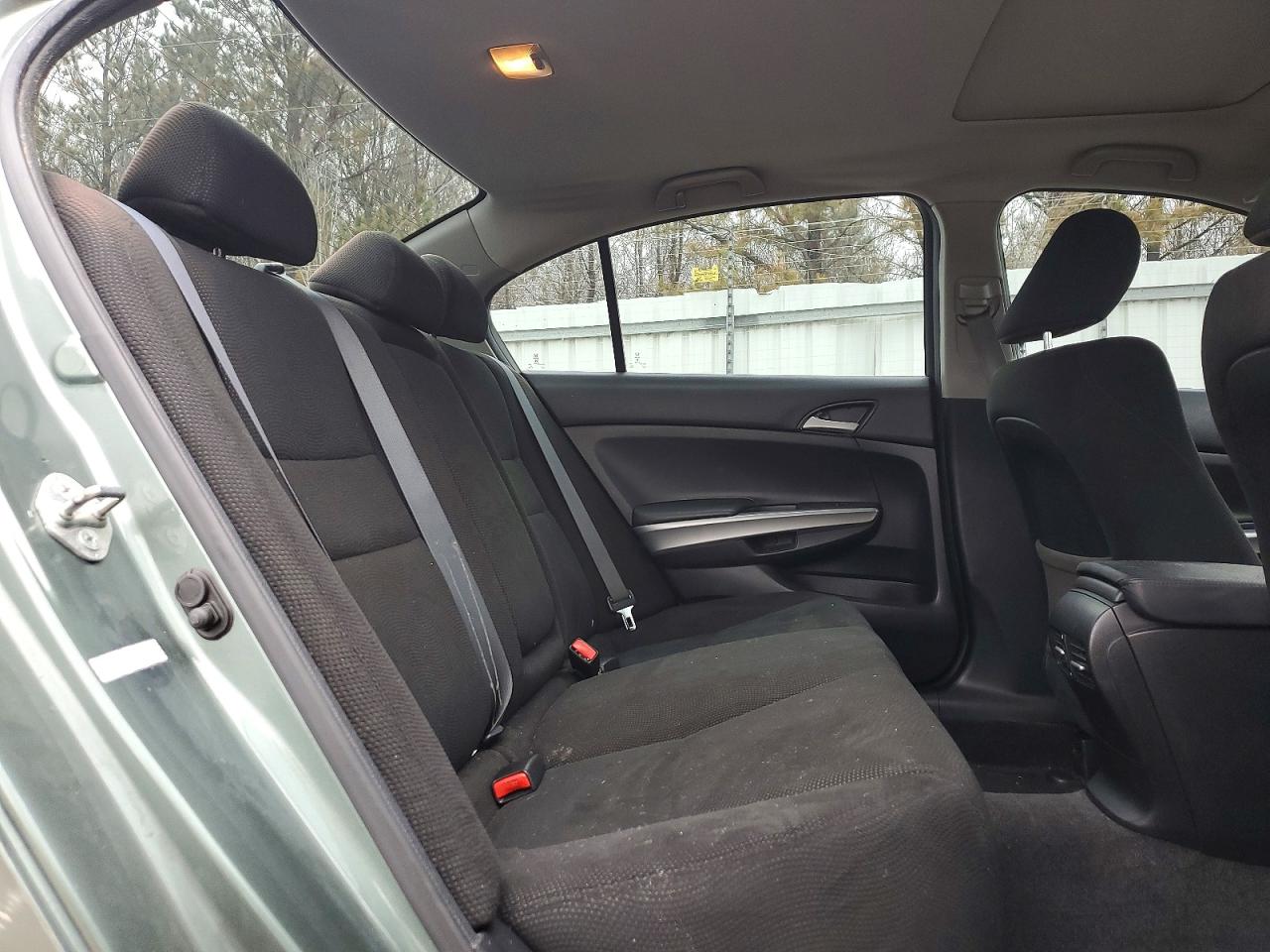 2010 HONDA ACCORD EX photo 19