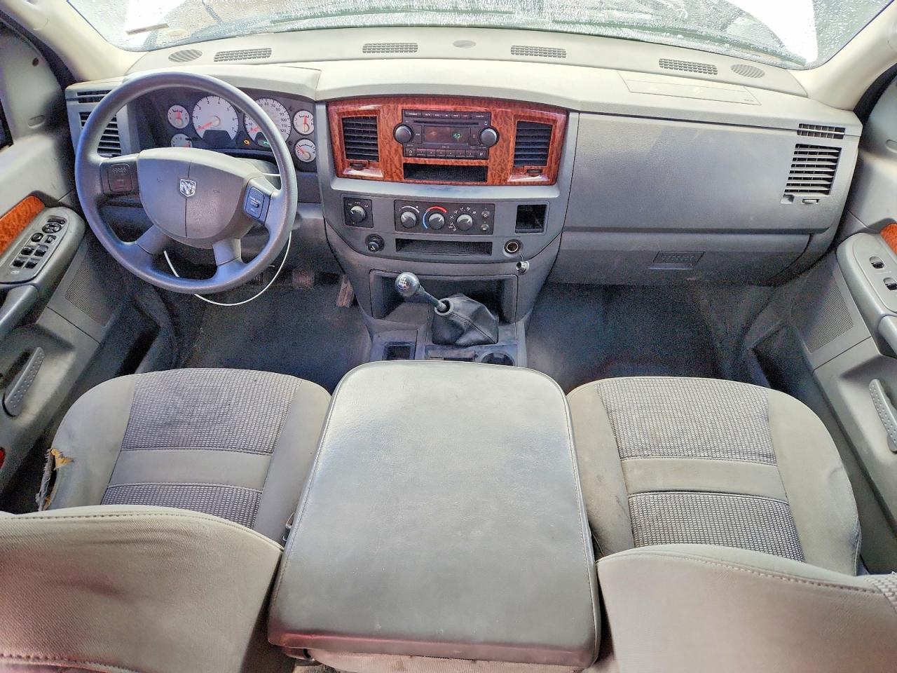 2006 DODGE RAM 1500 ST photo 8