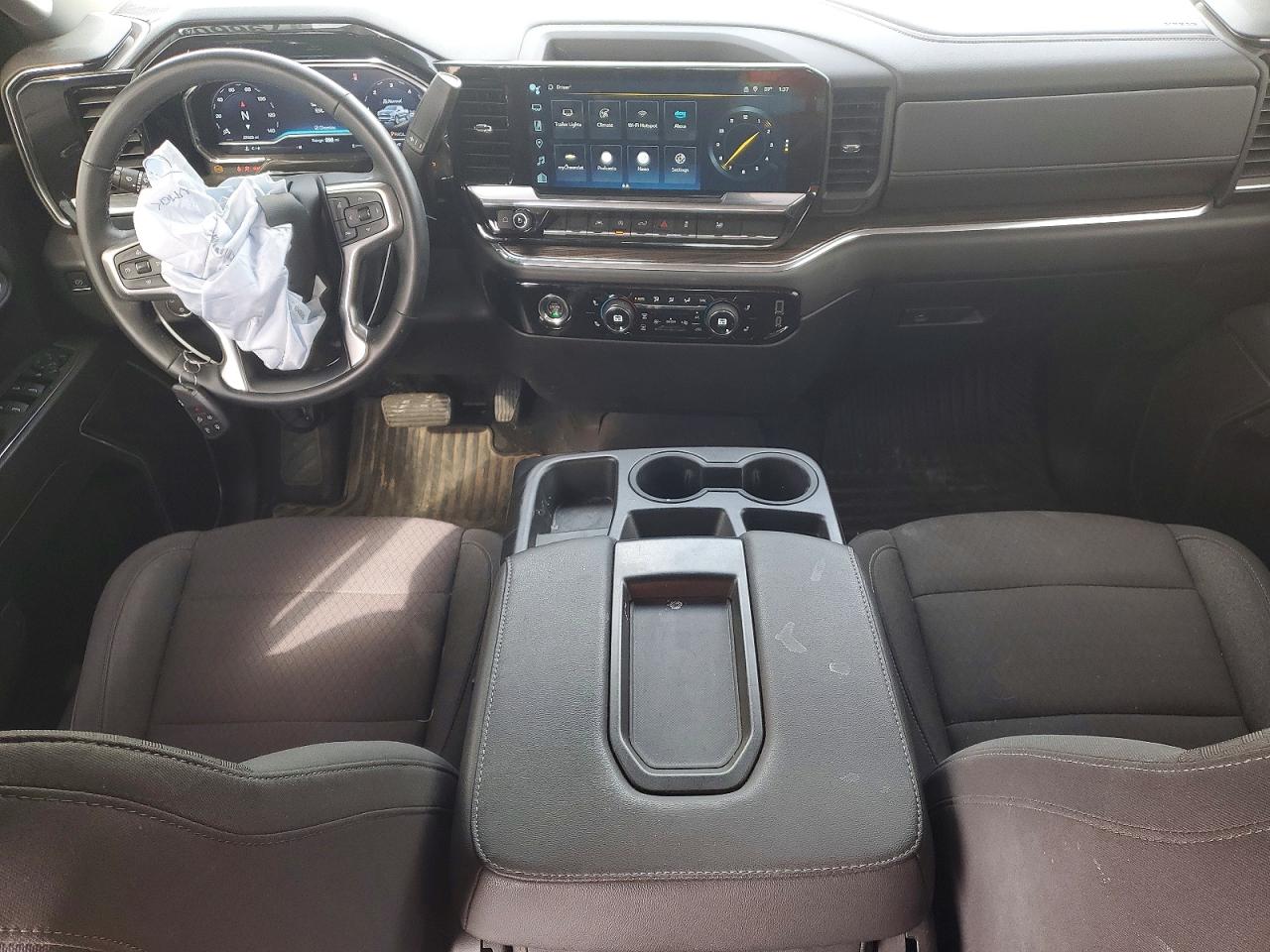 2023 CHEVROLET SILVERADO K1500 LT photo 8
