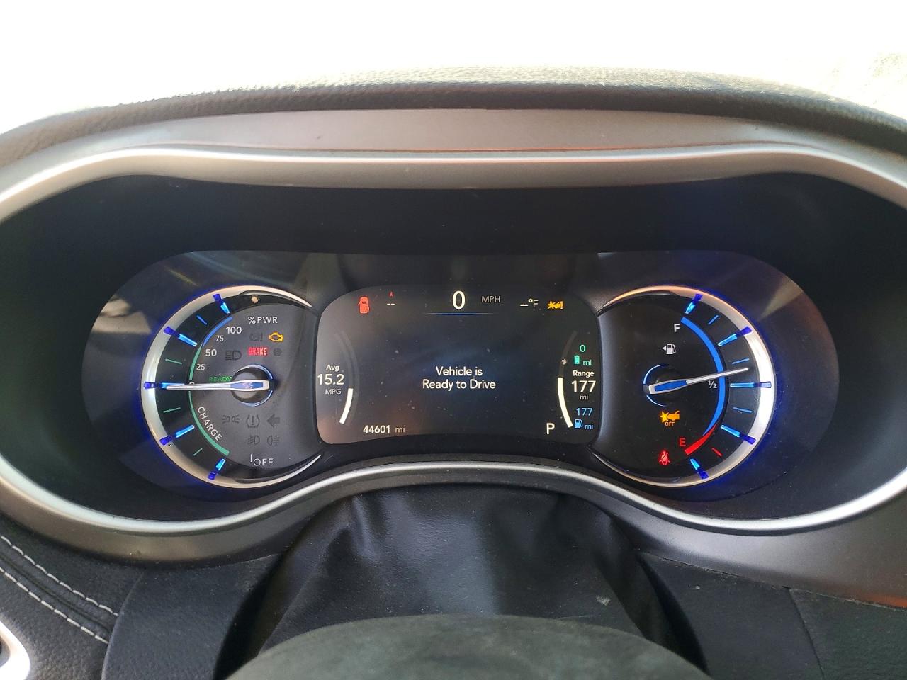 2023 CHRYSLER PACIFICA HYBRID TOURING L photo 17