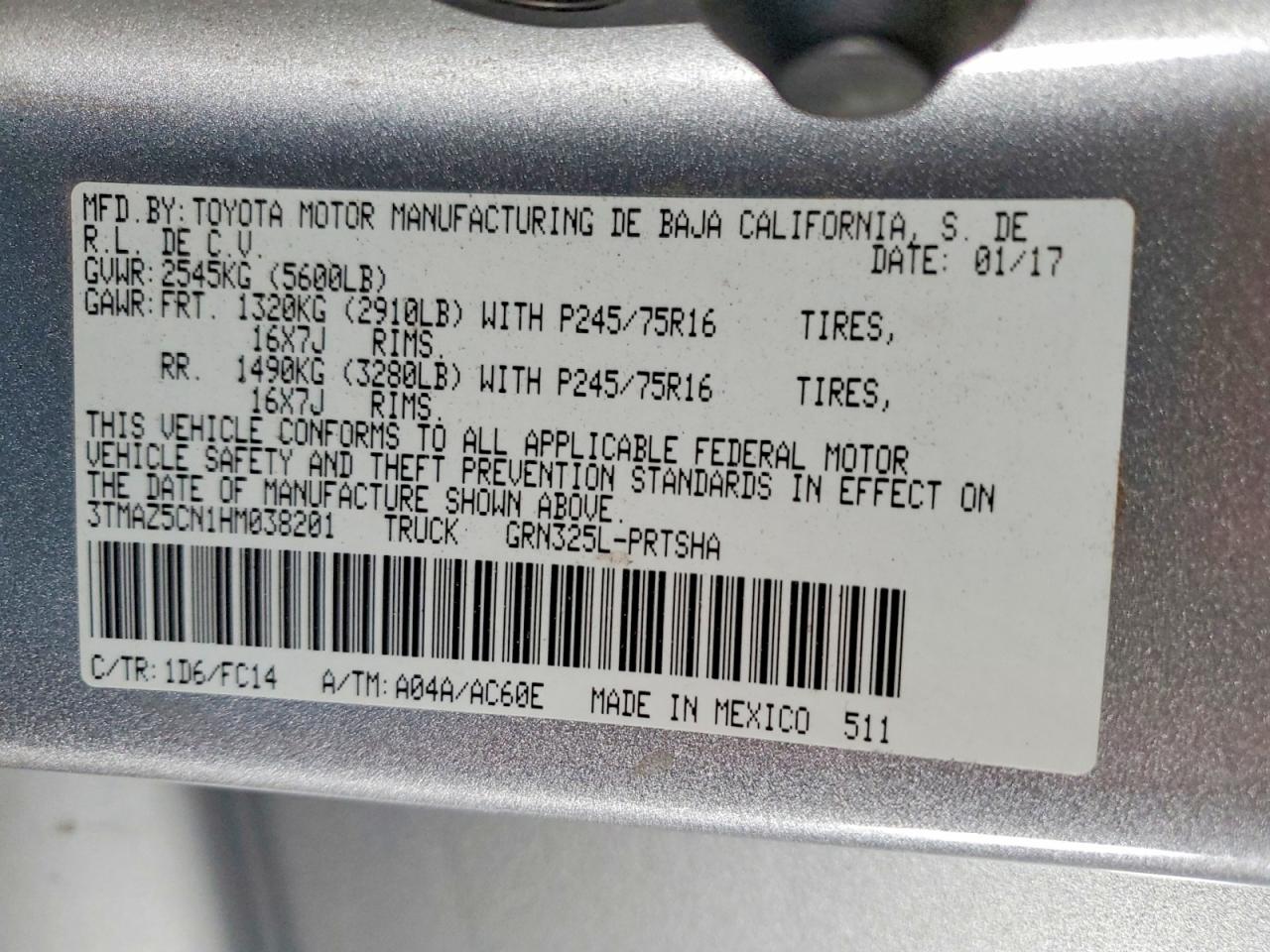 2017 TOYOTA TACOMA SR5 V6 photo 23