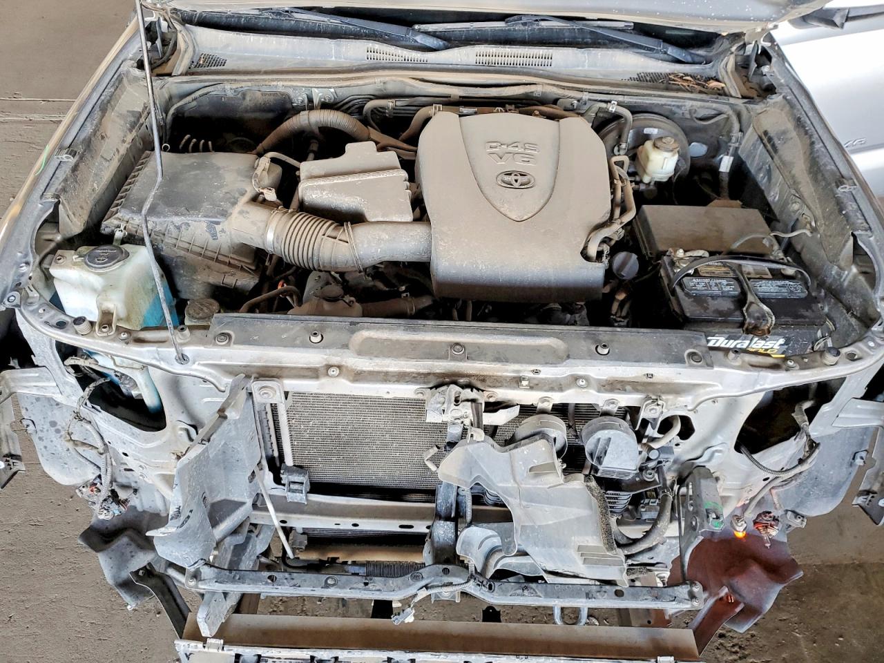 2017 TOYOTA TACOMA SR5 V6 photo 21