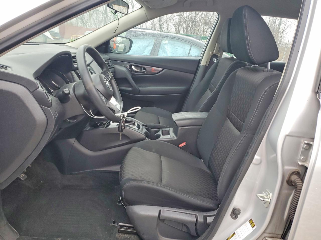 2018 NISSAN ROGUE S photo 13