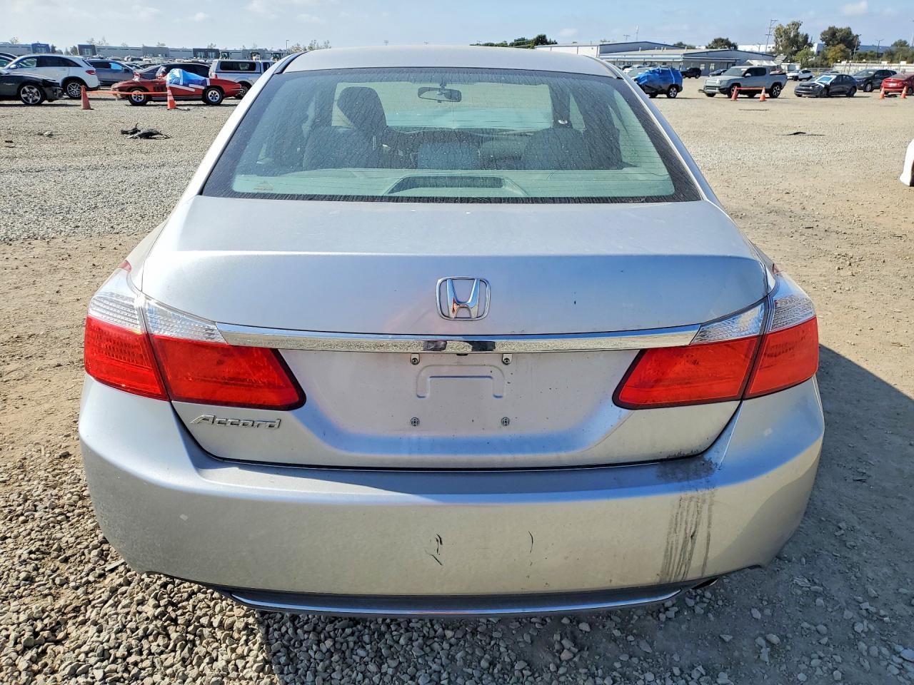 2014 HONDA ACCORD LX photo 11