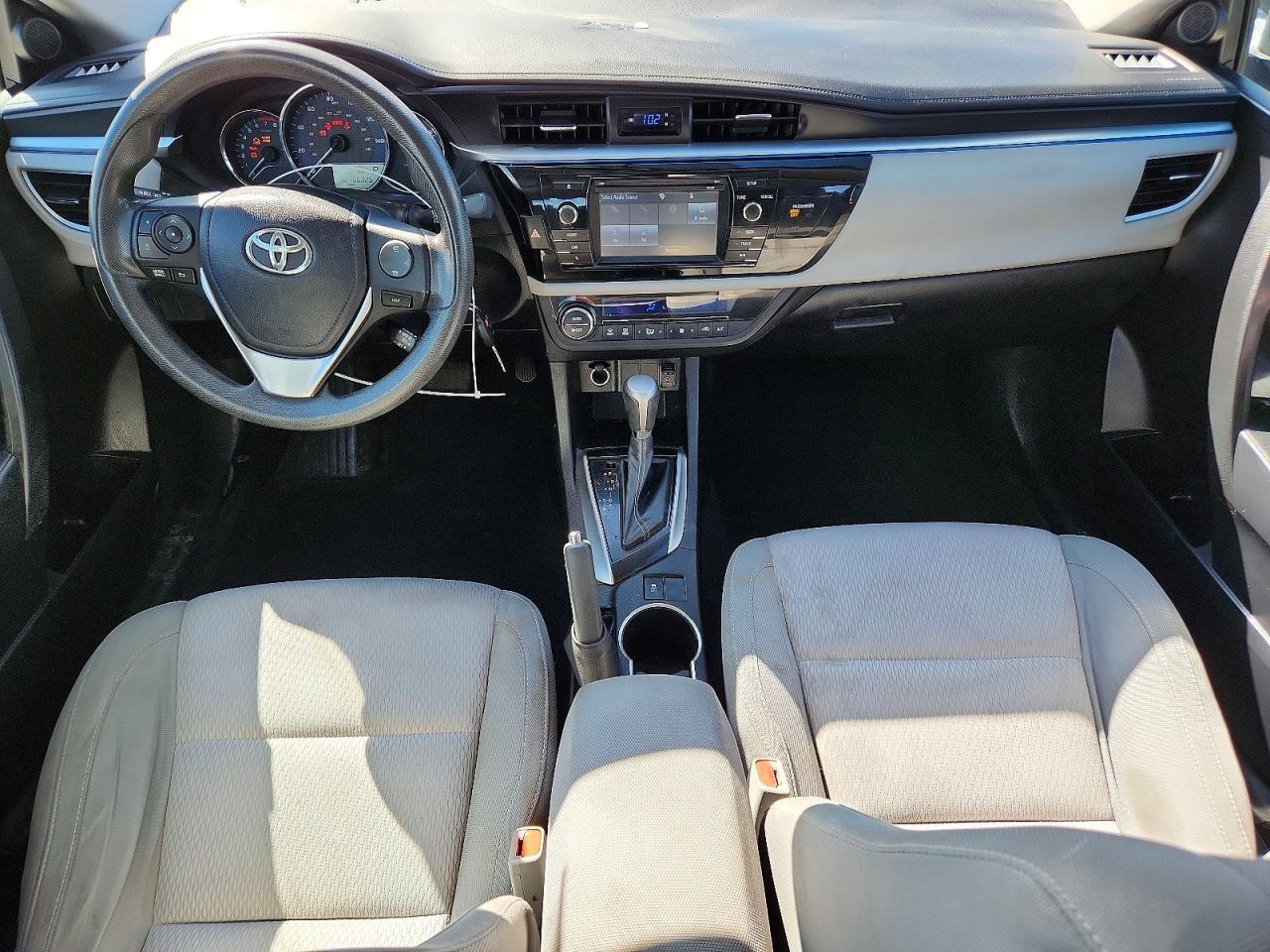 2014 TOYOTA COROLLA LE photo 15