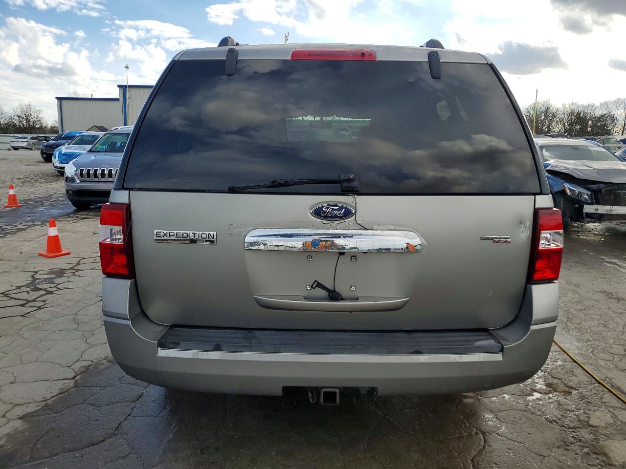 2008 FORD EXPEDITION EL LIMITED photo 11