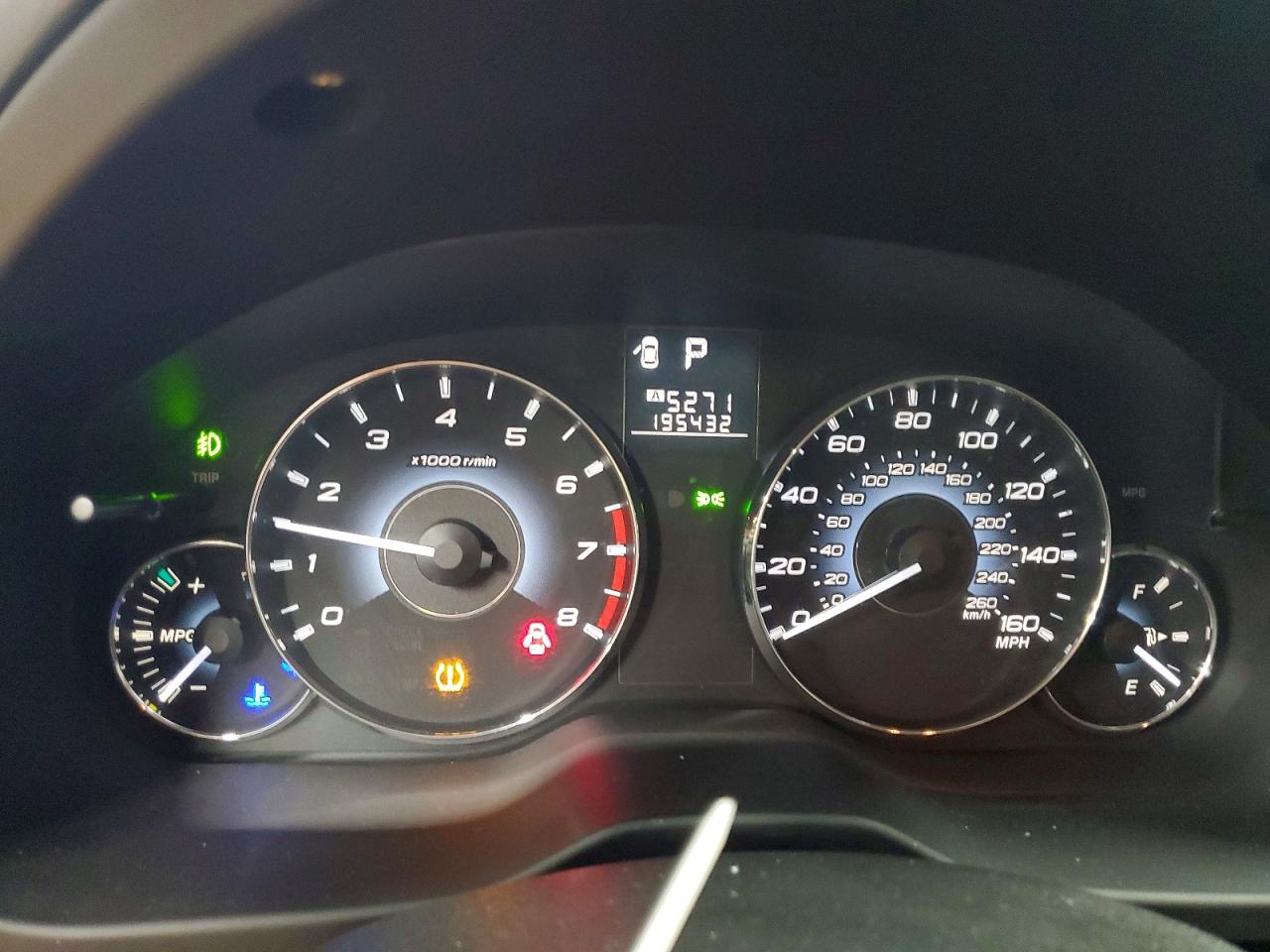 2010 SUBARU OUTBACK 3.6R LIMITED photo 9