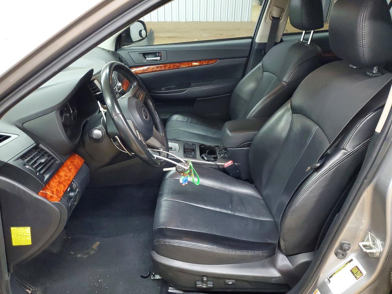 2010 SUBARU OUTBACK 3.6R LIMITED photo 7
