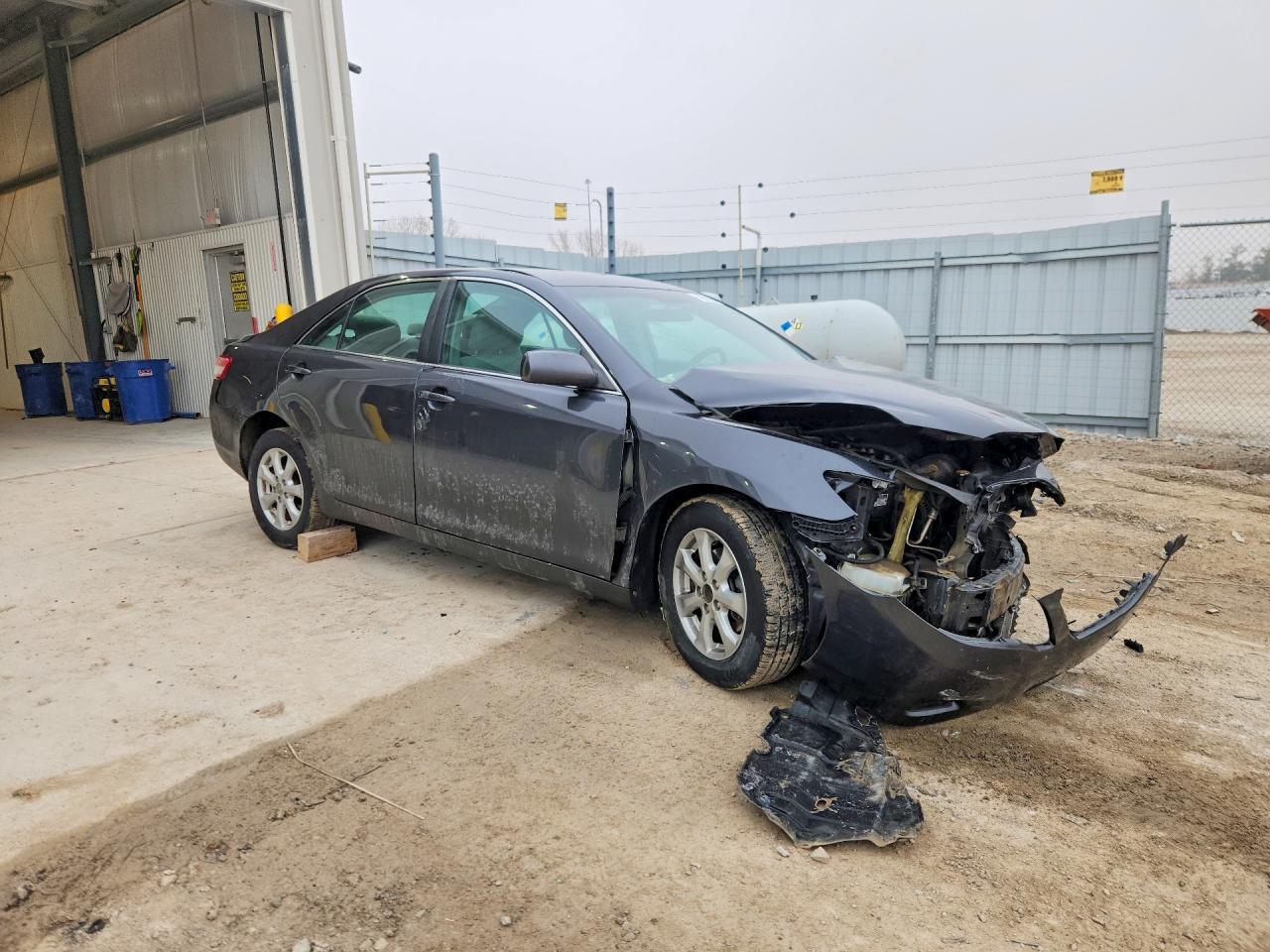2011 TOYOTA CAMRY LE photo 7