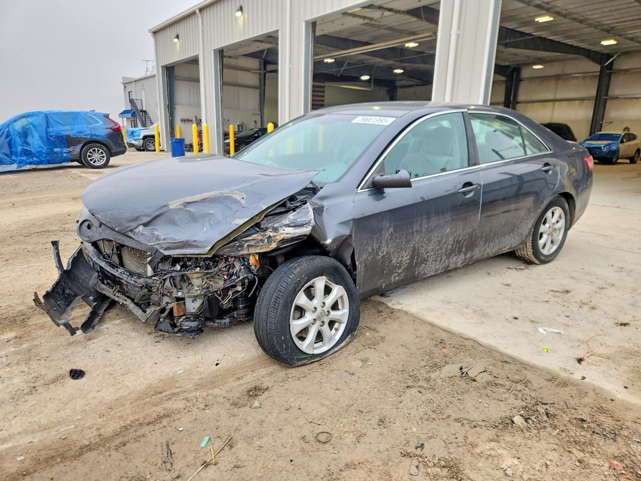2011 TOYOTA CAMRY
