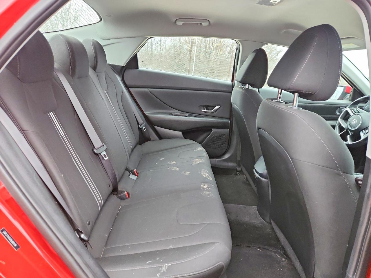 2022 HYUNDAI ELANTRA SEL photo 19