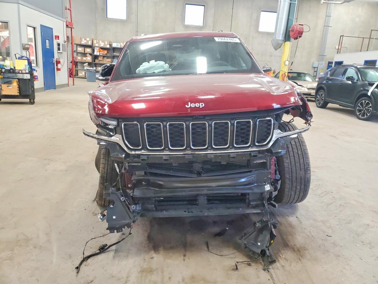 2024 JEEP GRAND CHEROKEE LIMITED photo 13
