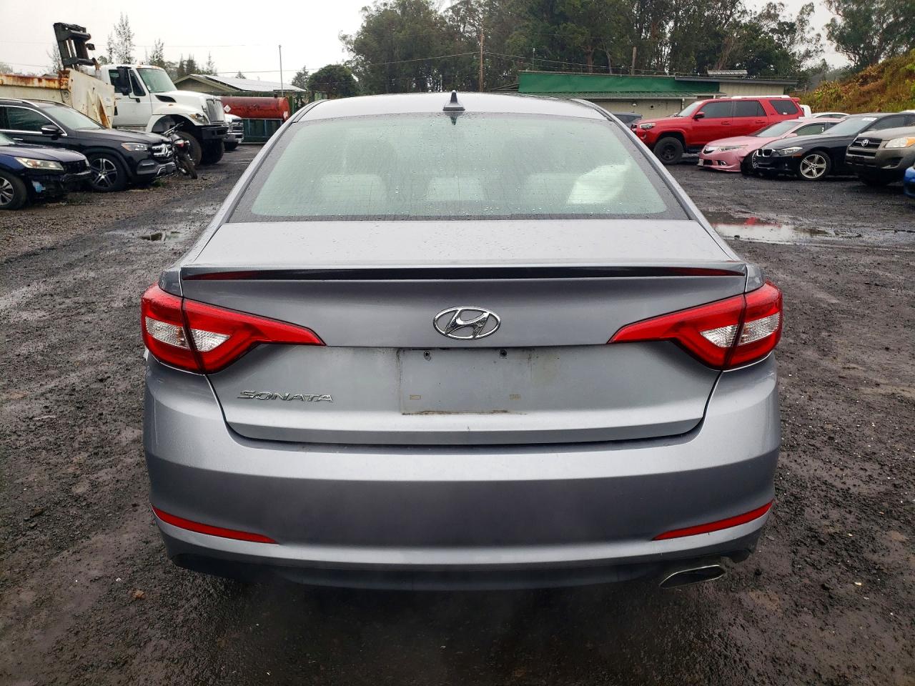 2016 HYUNDAI SONATA SE photo 16